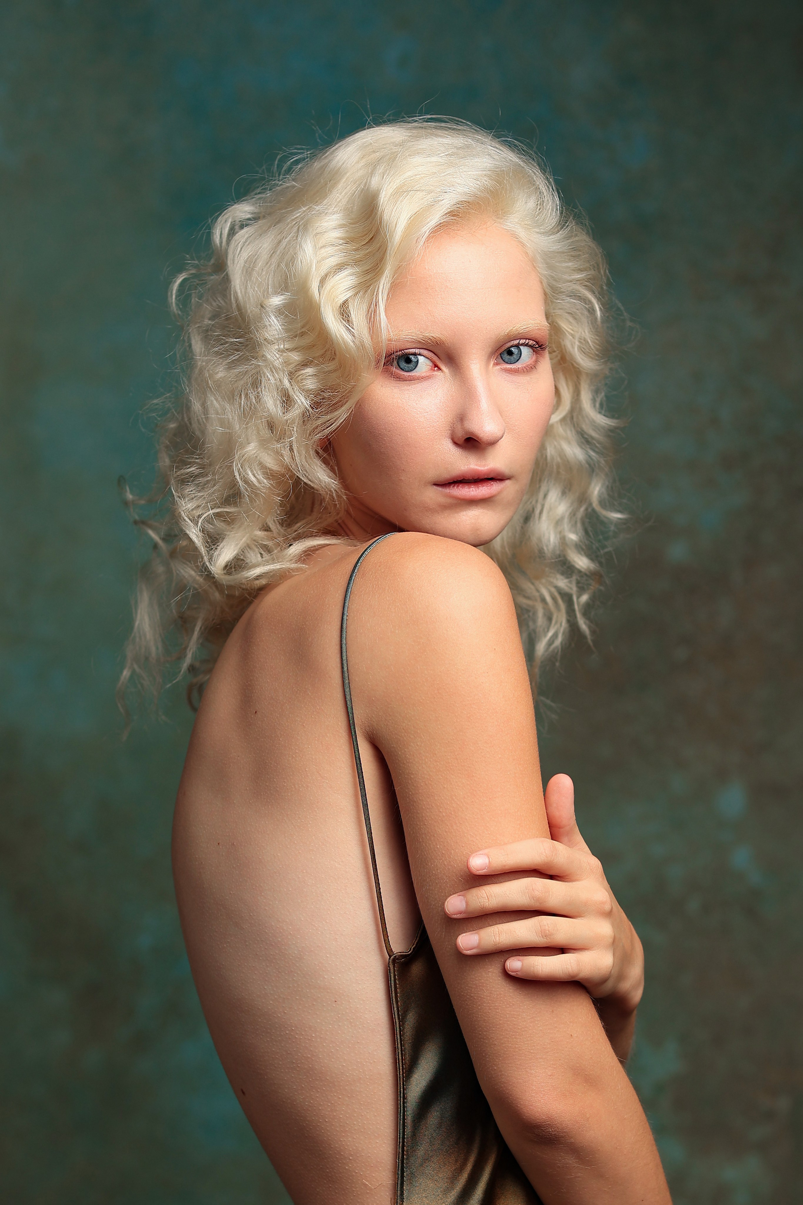 Женский портрет студийная съёмка. Семейный и детский фотограф в Краснознаменске Виктория Санкина