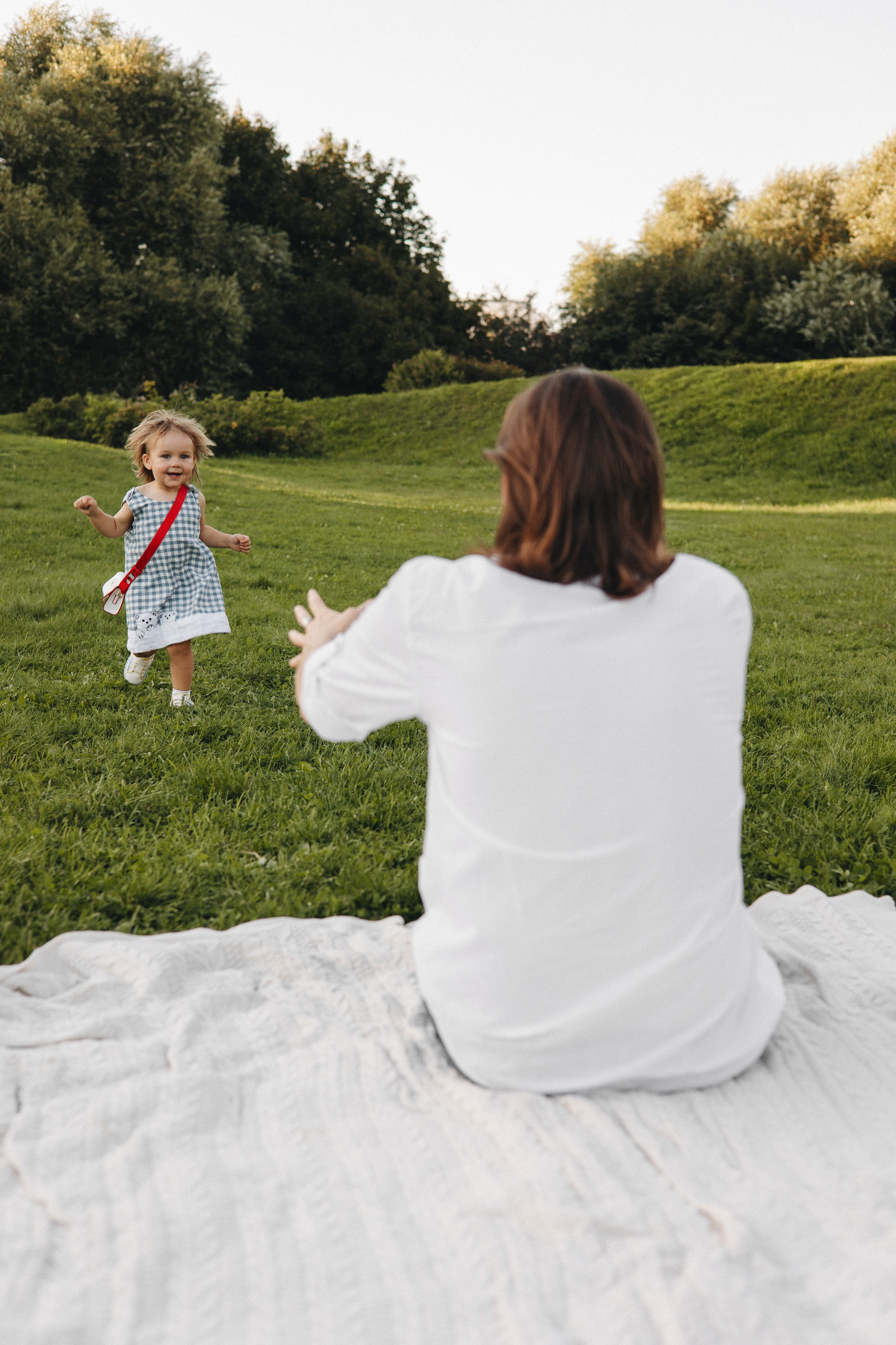 Семейная фотосессия в Коломенском парке. Портретный и семейный фотограф в Москве Мария Рослякова