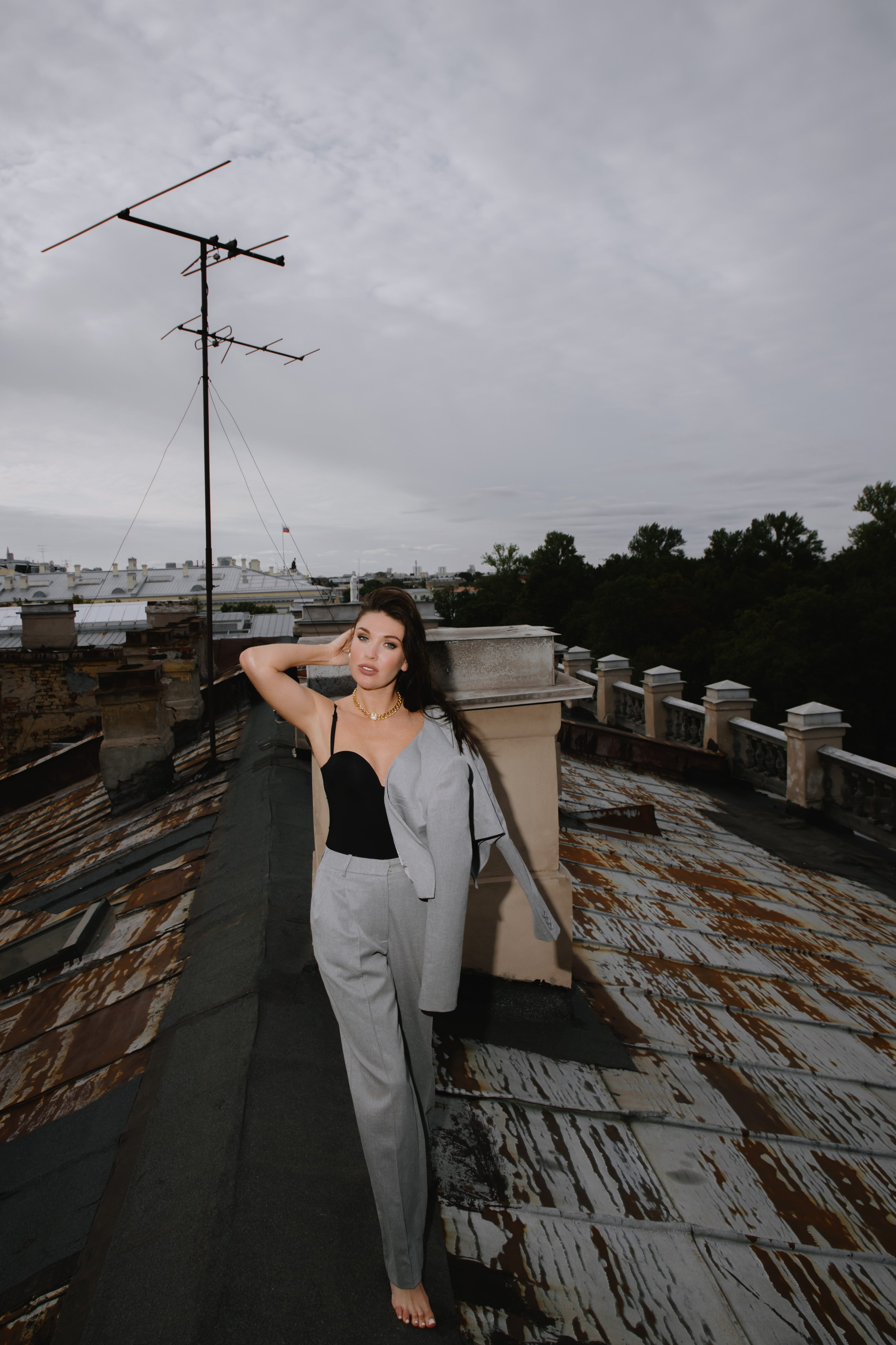 Вероника (съемка на крыше). Фотограф в Москве и Санкт-Петербурге Дарина