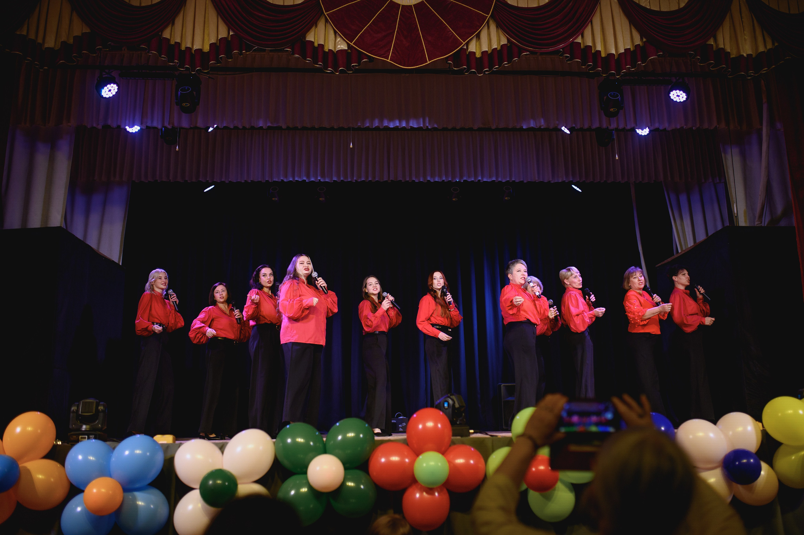 Концерт от 28.11.2025. Березанский КДЦ. День матери. Фотограф Котова Валентина
