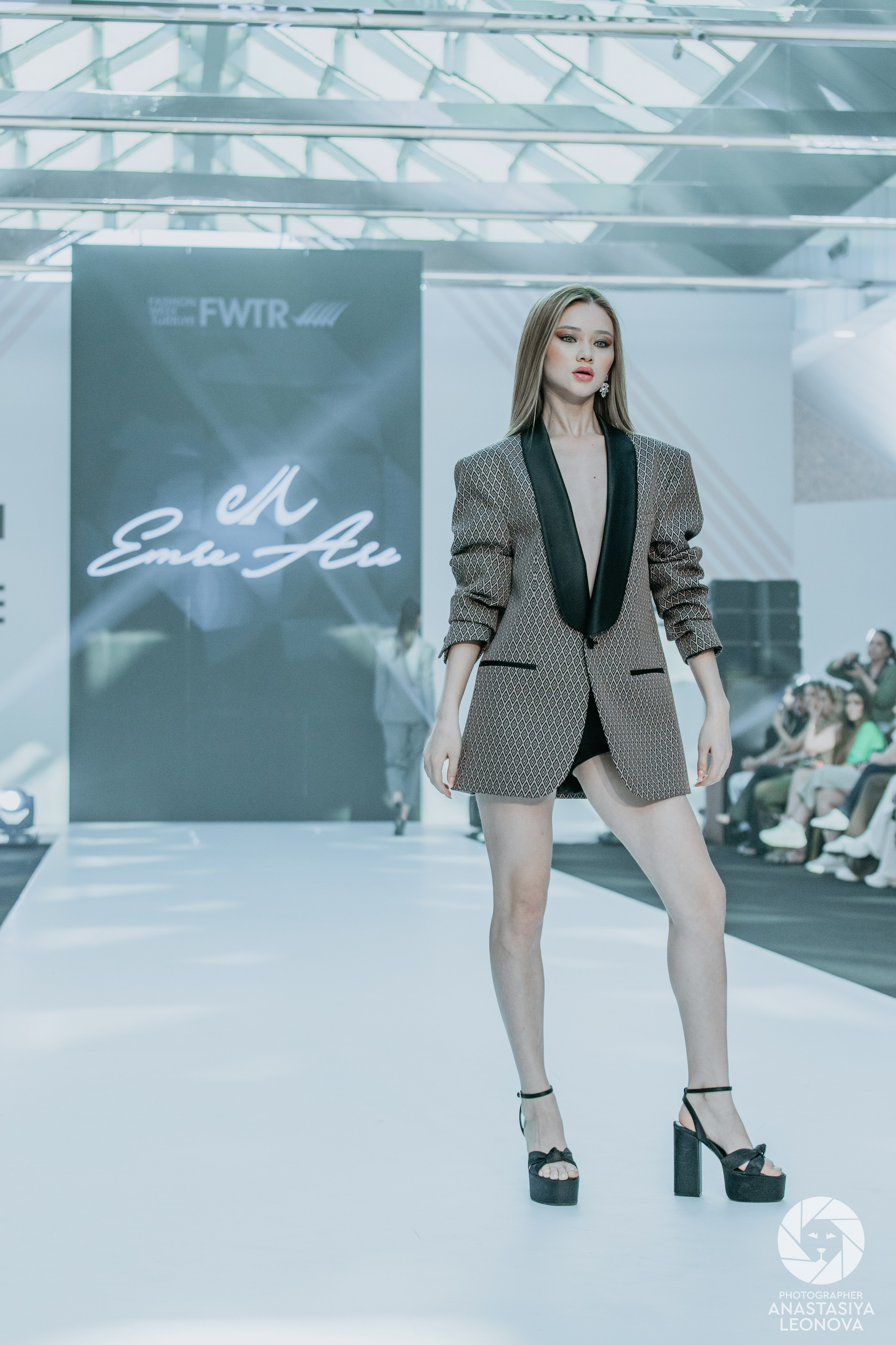 Fashion Week Türkiye [spring, 2025]. Anastasia Leonowa