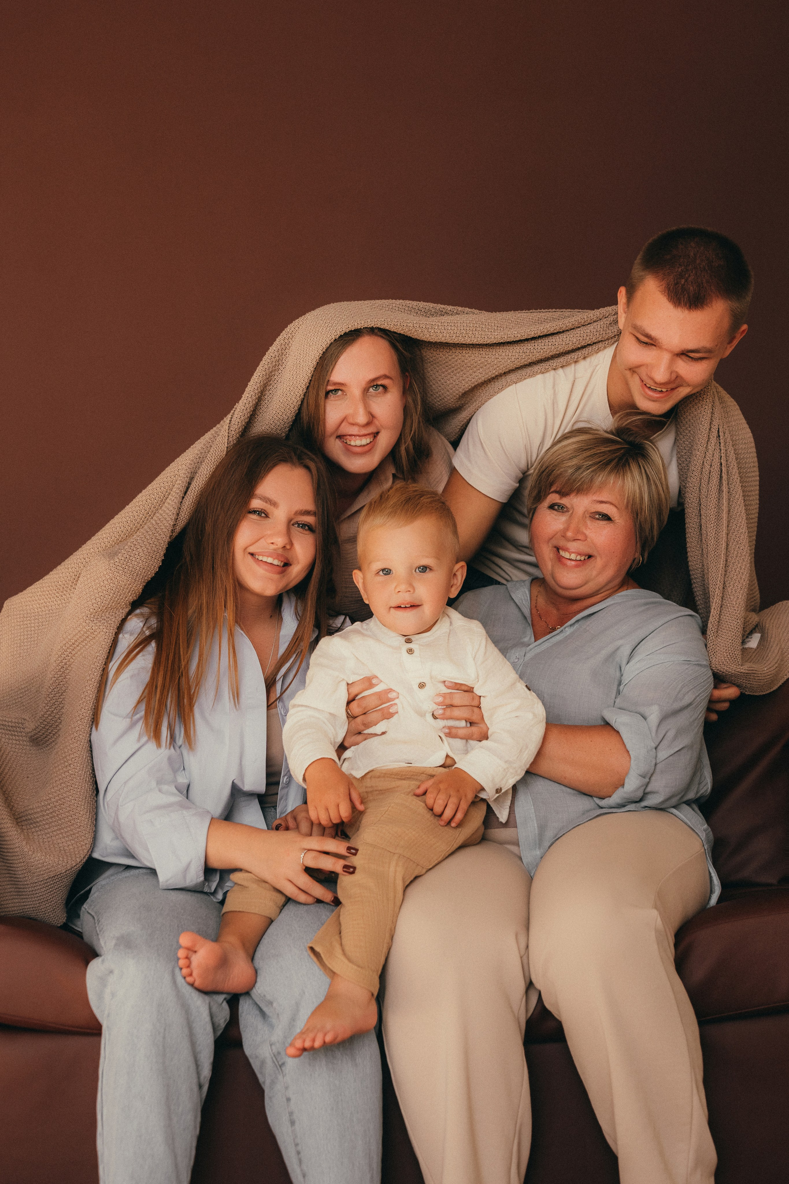Даша, Саша, Наташа, Ваня и Алина. Семейный фотограф • Домашние съемки в Нижнем Новгороде