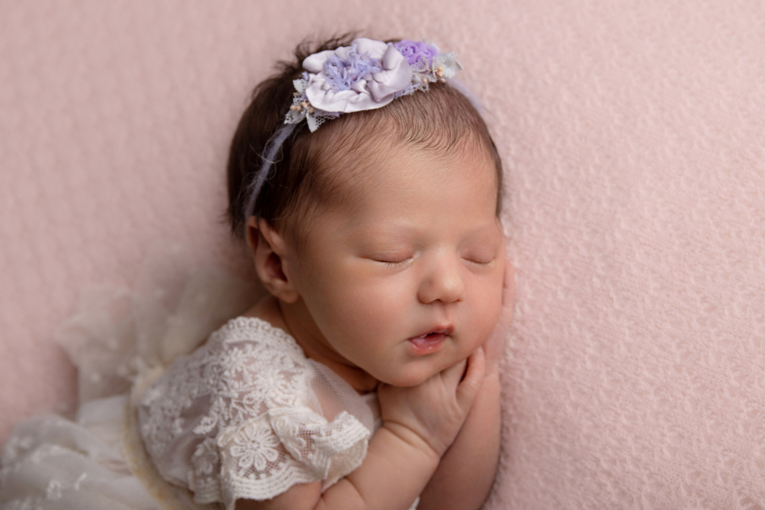 Ньюборн. Фотограф новорожденных Оренбург и свадебный фотограф Оренбург