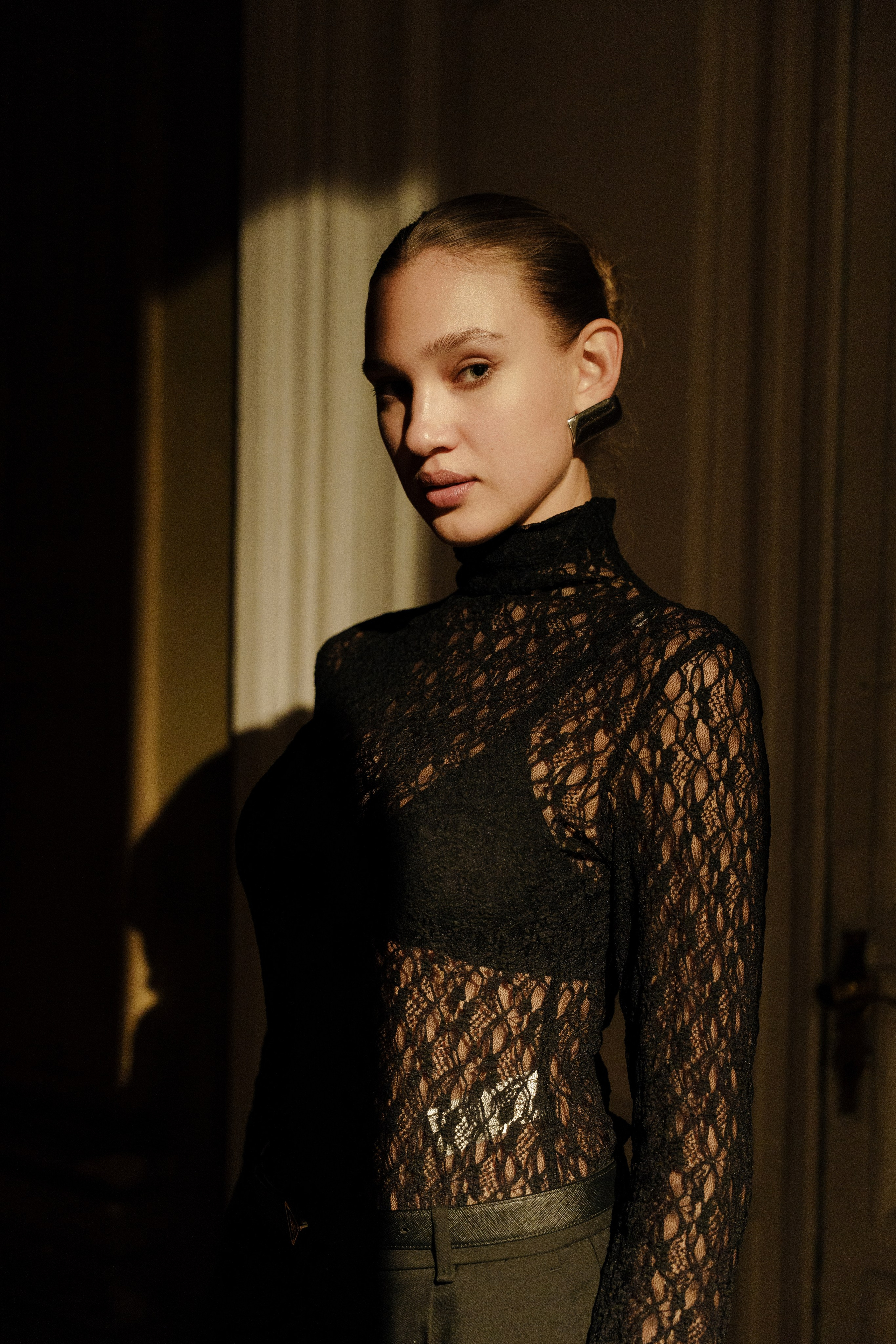 «ИСПОВЕДЬ» встреча женского клуба. Репортажный фотограф в Москве Саша Дружинина