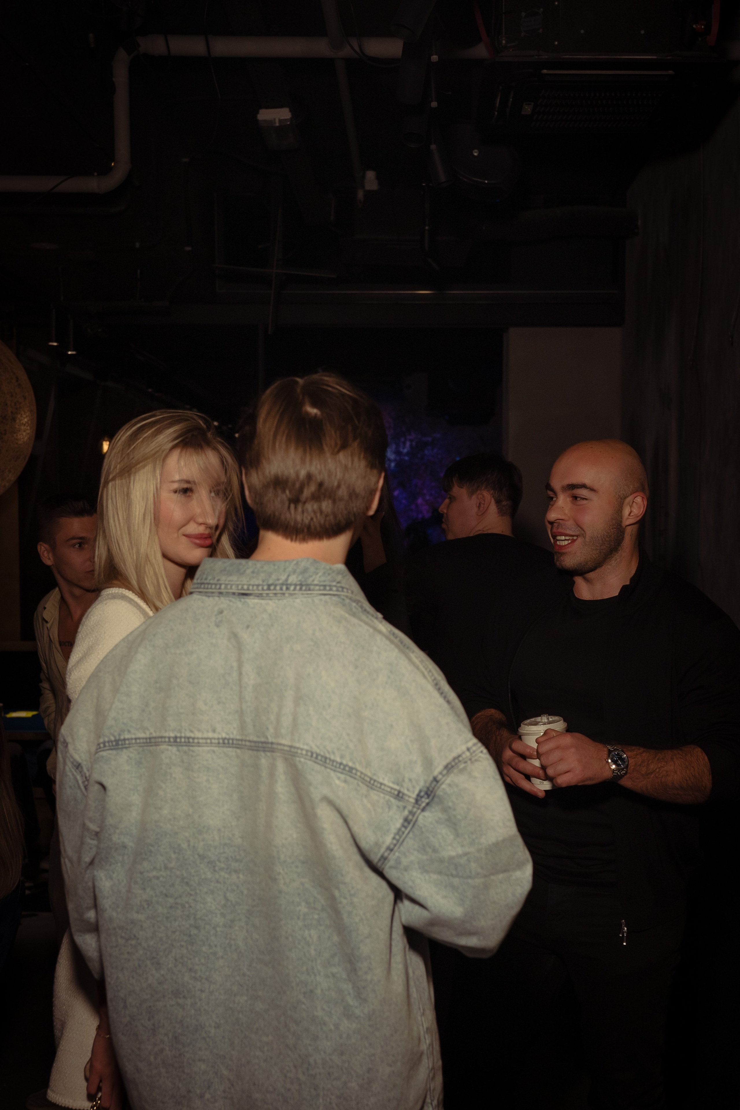 Вечеринка INSTADIUM репортажный фотограф Саша Дружинина. Репортажный фотограф в Москве Саша Дружинина