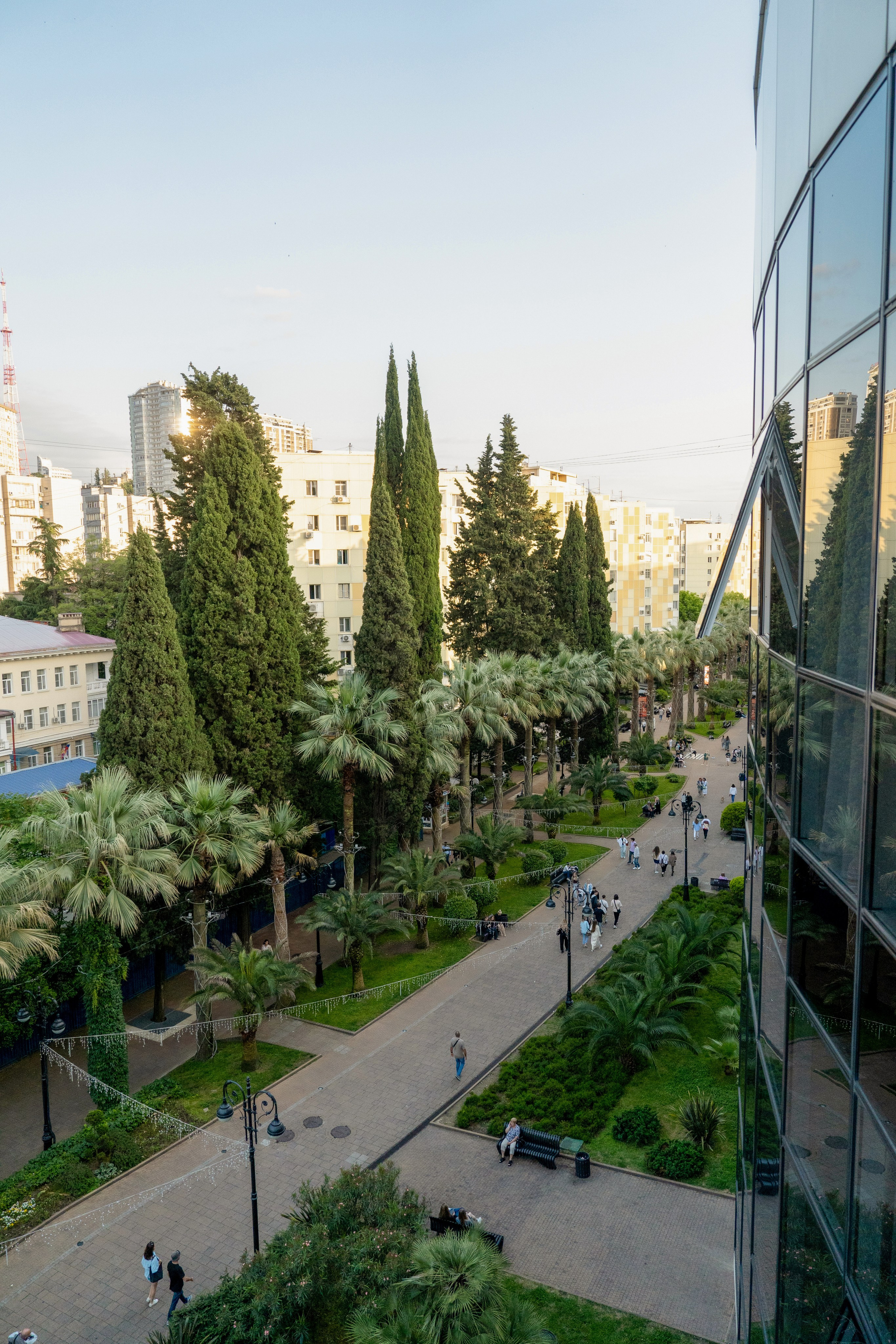 Mirror 4*. Фотограф и видеограф Елена Хмелевская