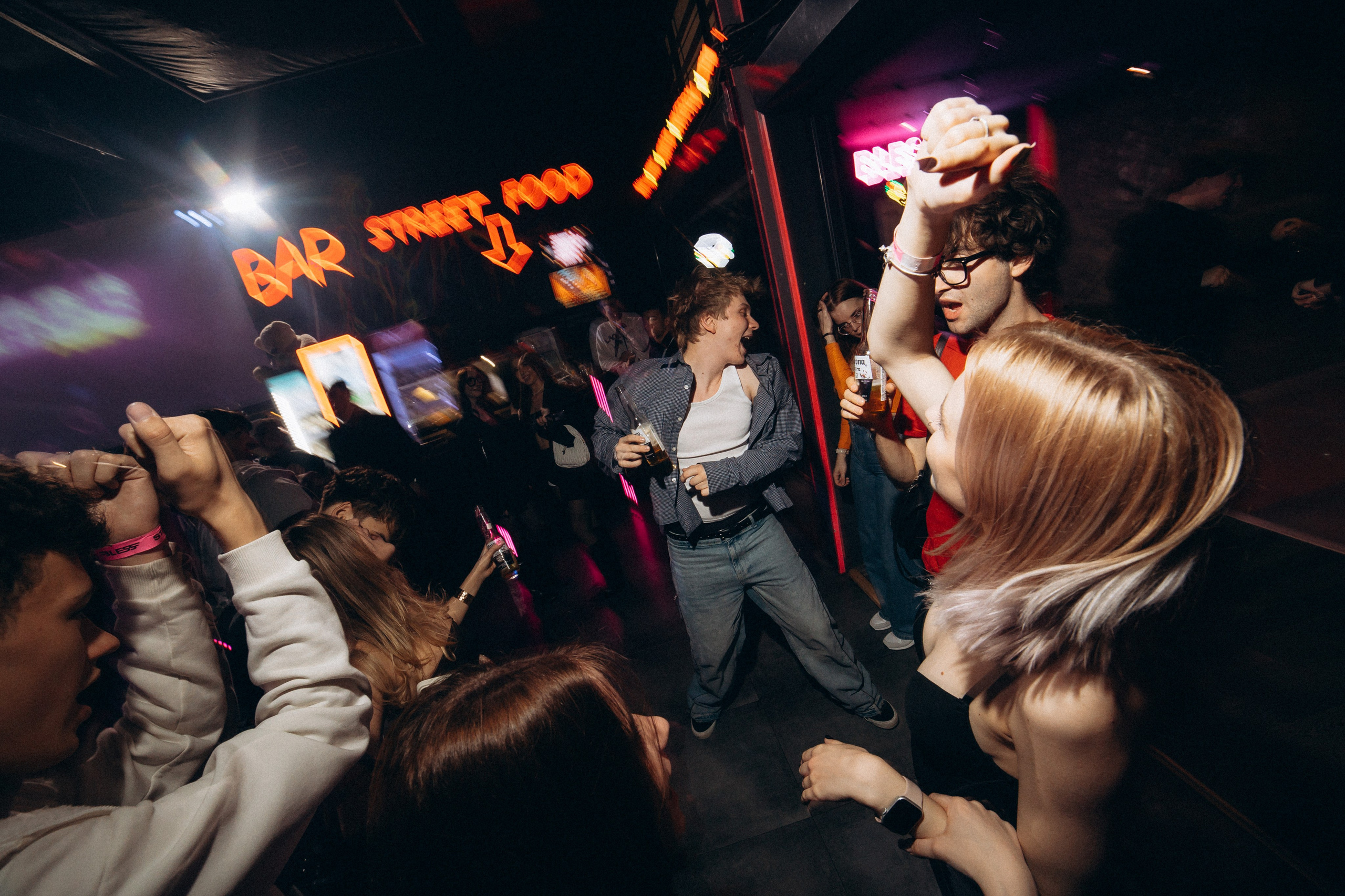 Bless 19-04-25. Свадебный фотограф Роман Медведев , Минск, Беларусь