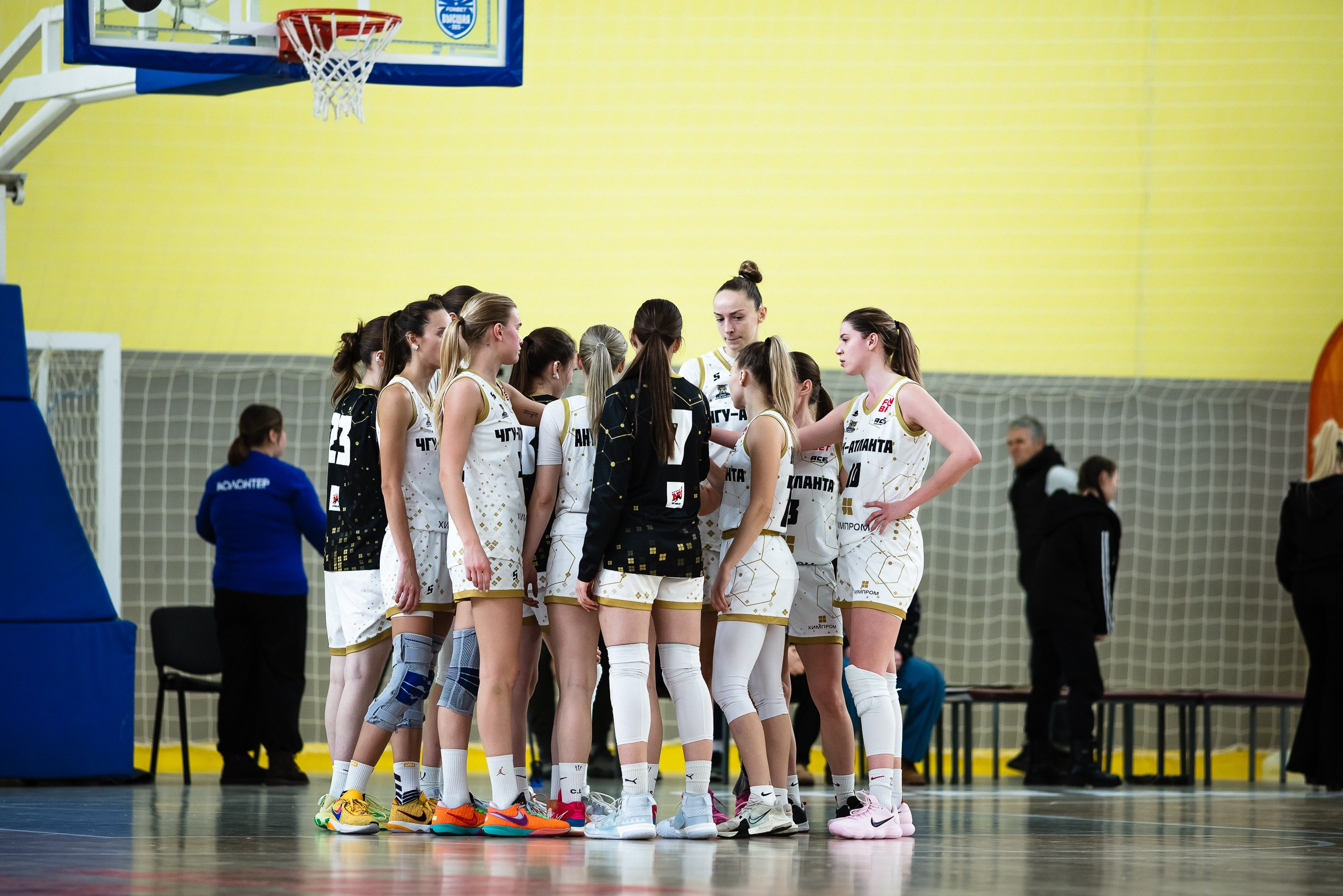 ЧГУ-Атланта — Енисей. Фотография