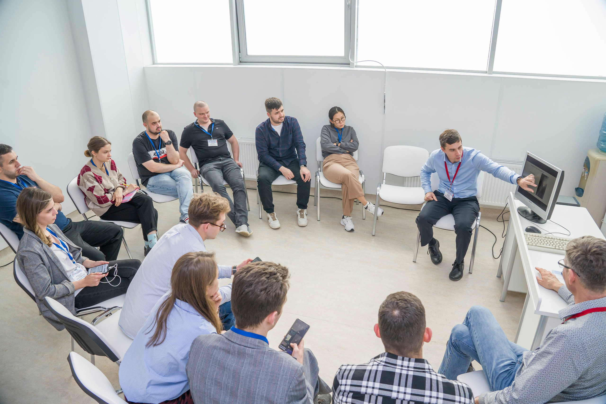 Семинары, тренинги, квизы. Фотограф в Санкт-Петербурге. Репортажная и все съёмки для бизнеса