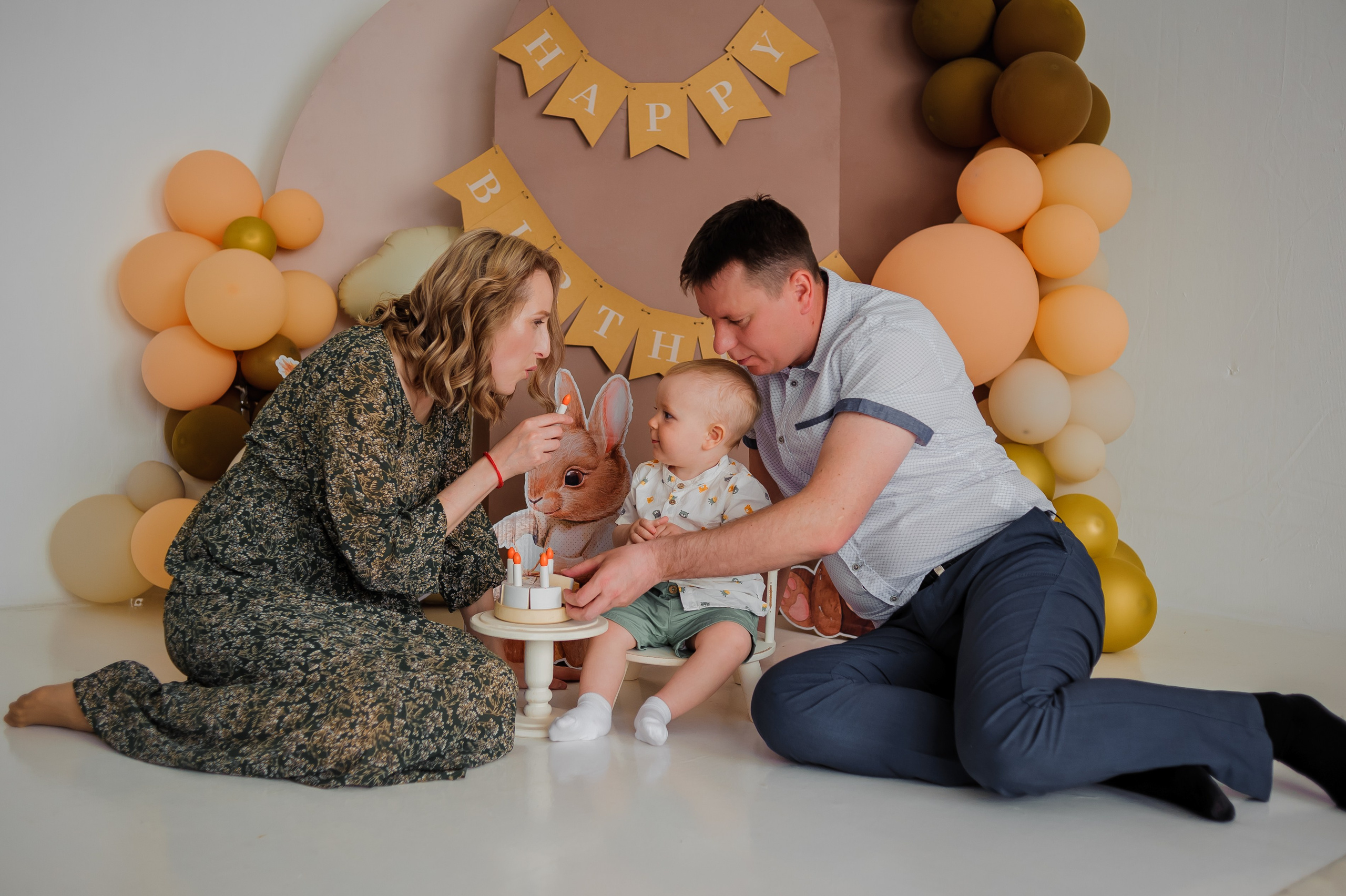 Детский и семейный фотограф в Рязани Валя Лялина. Фотограф новорождённых в Рязани, фотосъемка выписки из роддома, крещен