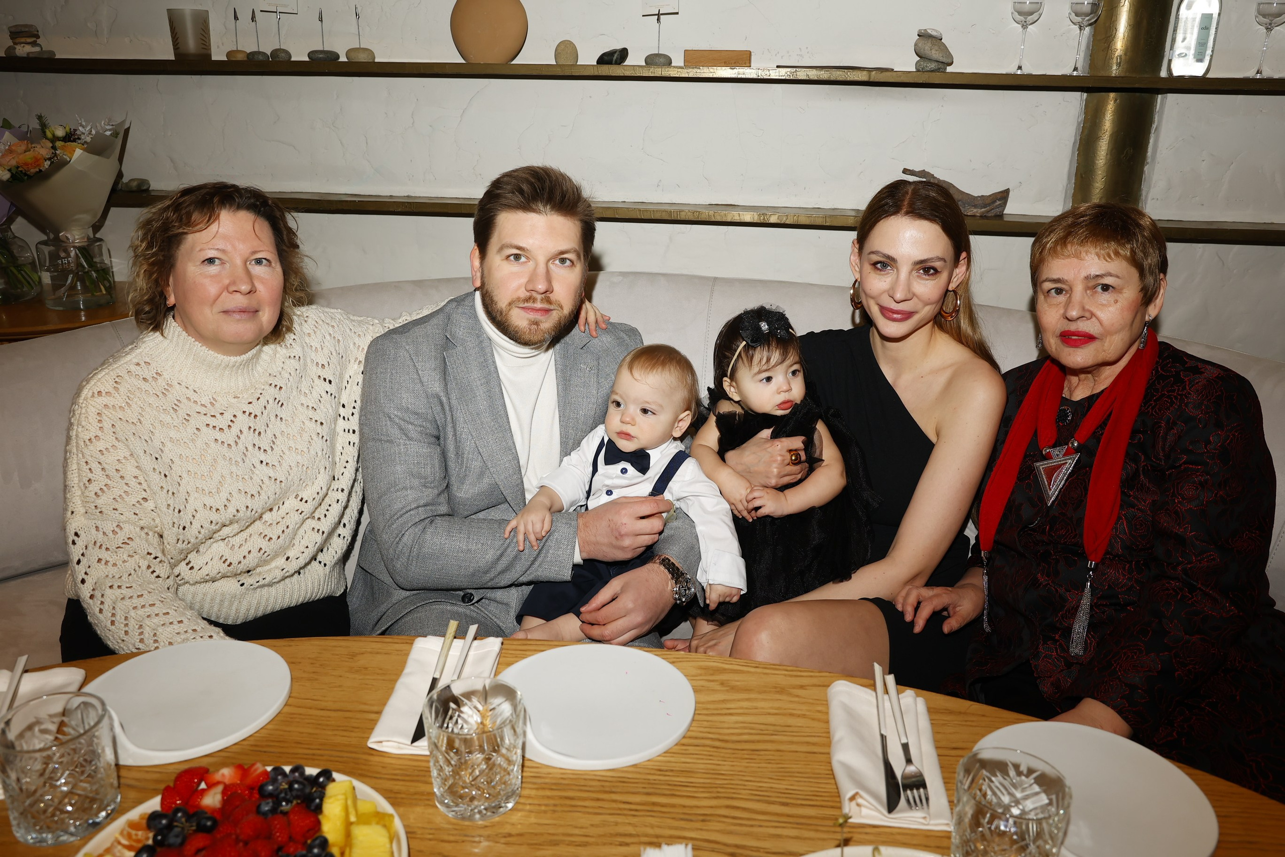 НИКА ВАЙПЕР ОДИН ГОДИК ДЕТЯМ. Nikolskayasecular