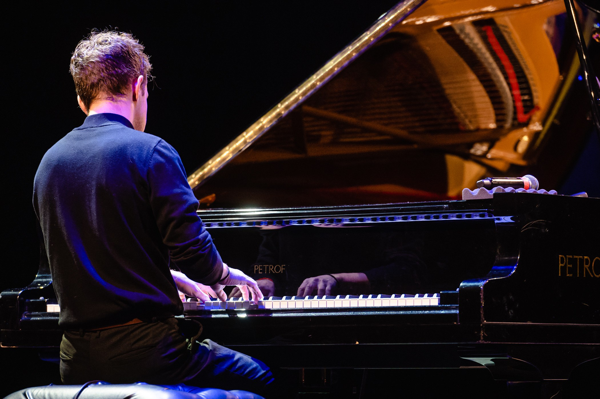 Денис Стельмах Denis Stelmakh Презентация альбома Mayday. Репортажный и концертный фотограф Алексей Патентный в Екатеринбурге