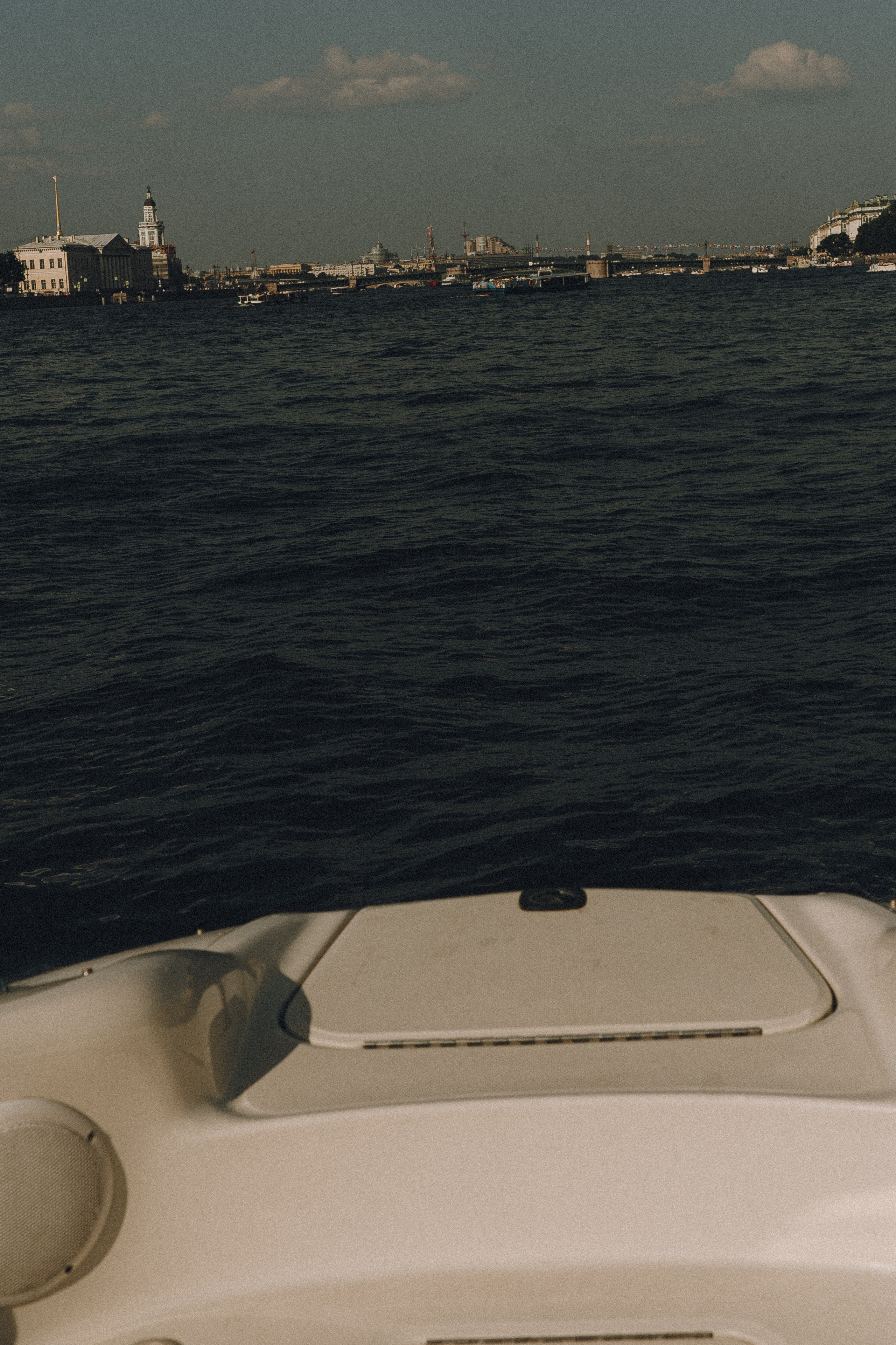 ДЕВИЧНИК НА КАТЕРЕ. Профессиональный фотограф, Санкт-Петербург — Виктория Богомолова