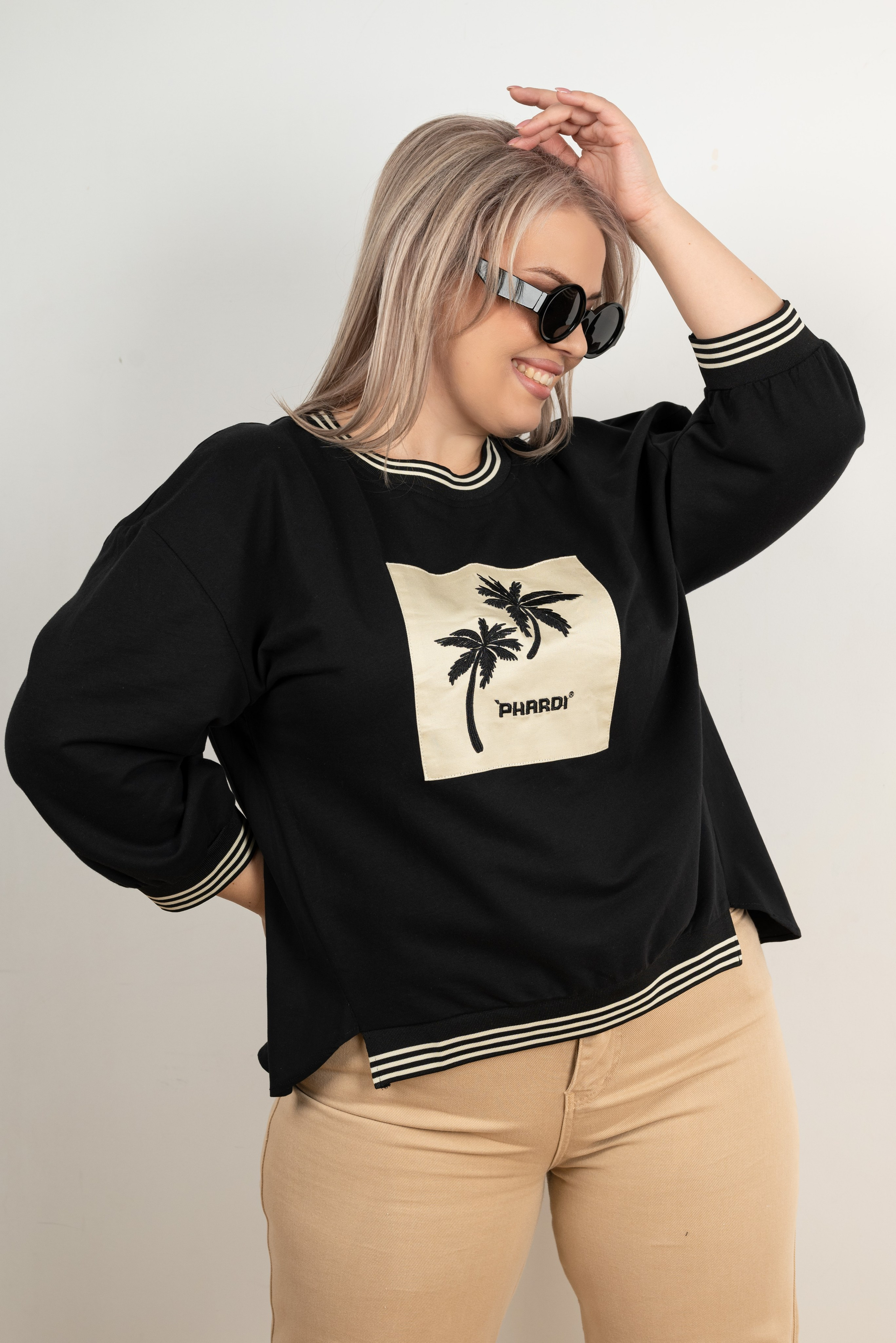 Футболки и костюмы plus size. Предметный фотограф, фото для маркетплейсов Пятигорск, КМВ