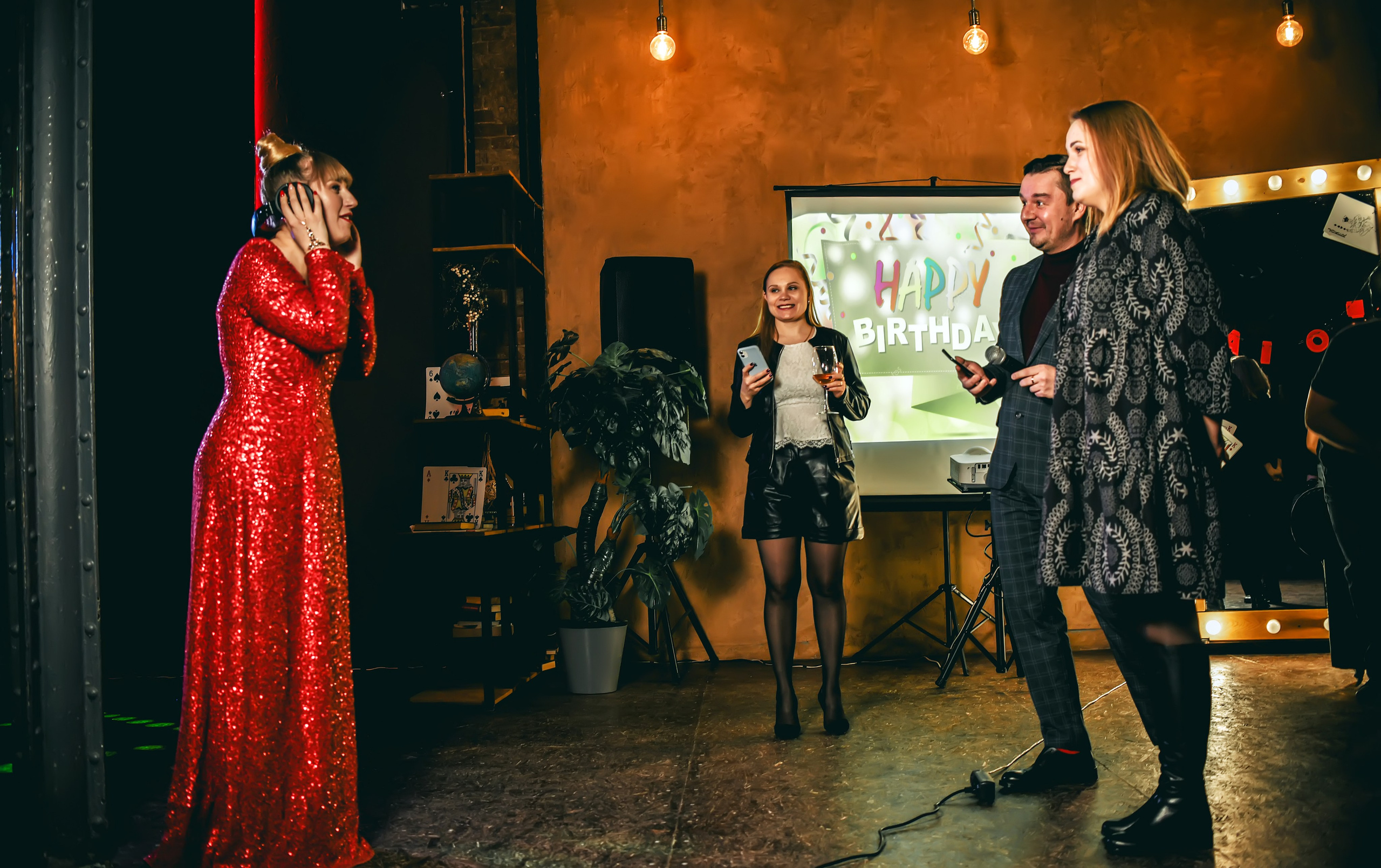 Тематическая вечеринка на юбилей 35 лет. Свадебный, семейный, детский, контент фотограф в Омске Максим Ильин