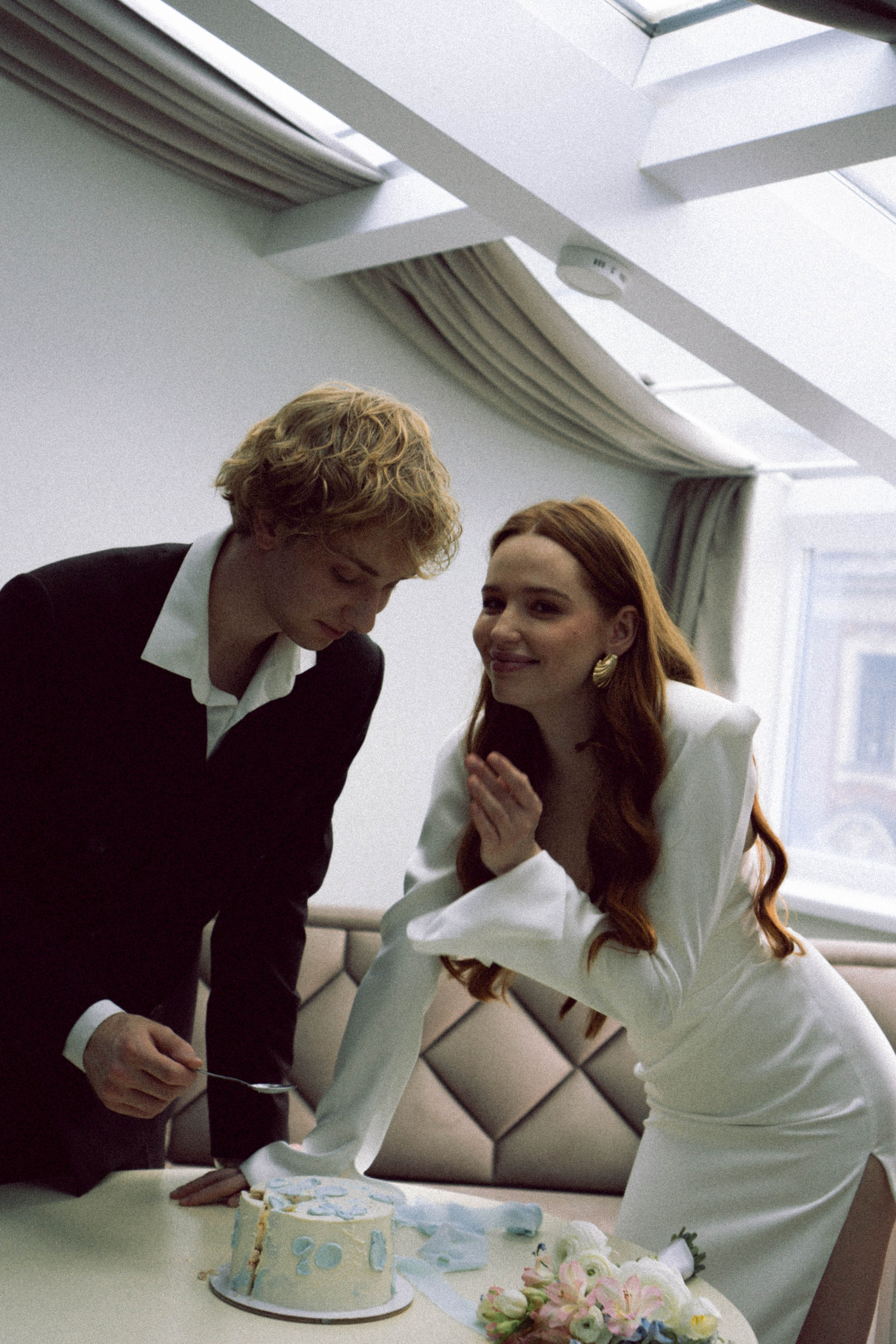 СВАДЕБНАЯ СЬЕМКА В ОТЕЛЕ. СБОРЫ ЖЕНИХА И НЕВЕСТЫ И ТАКЖЕ ТОР И ПОДГОТОВКА К ПРОГУЛКЕ. Профессиональный фотограф, Санкт-Петербург — Виктория Богомолова