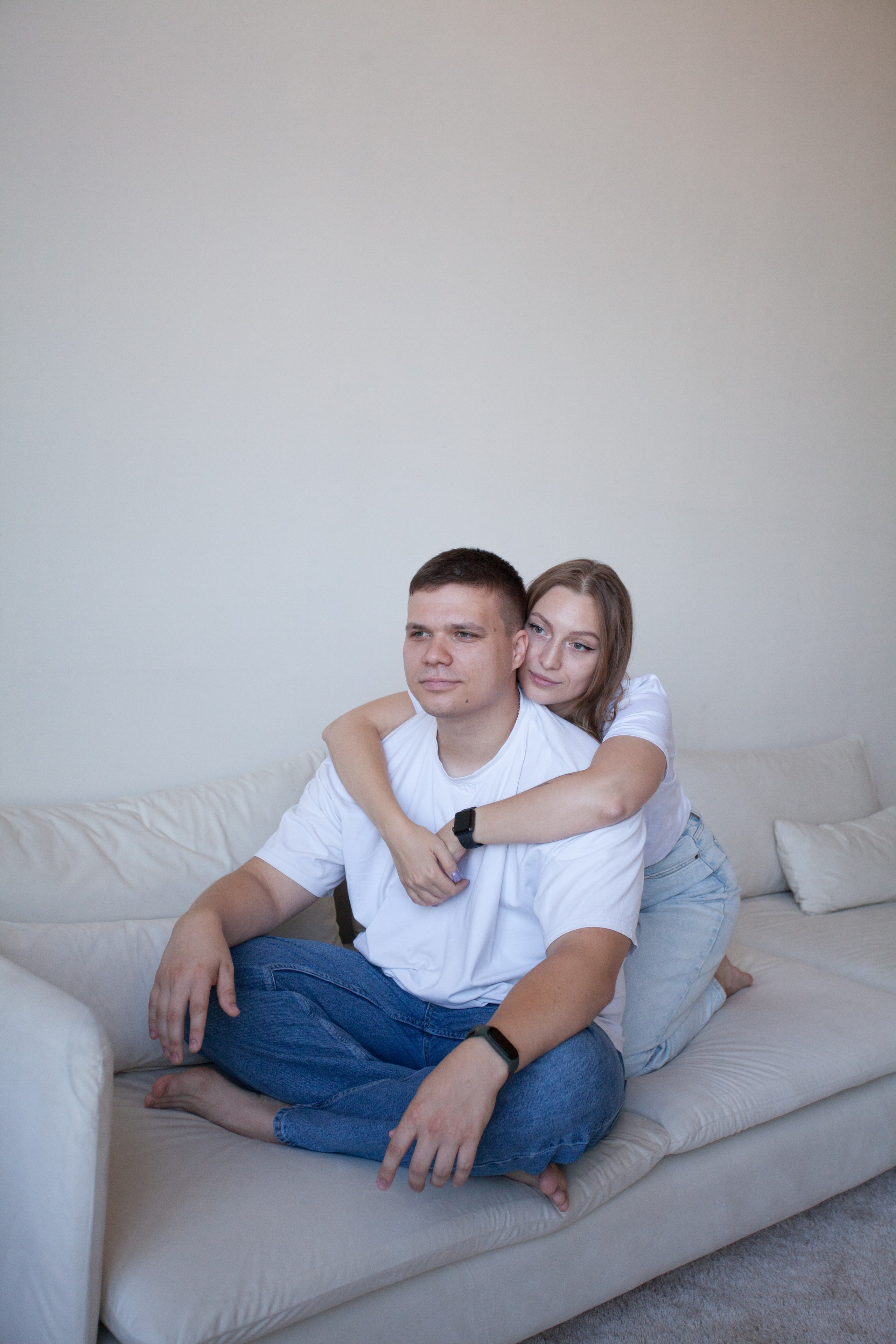 Женя и Кристина минимализм. Семейный и детский фотограф в Краснодаре Брусилова Марина