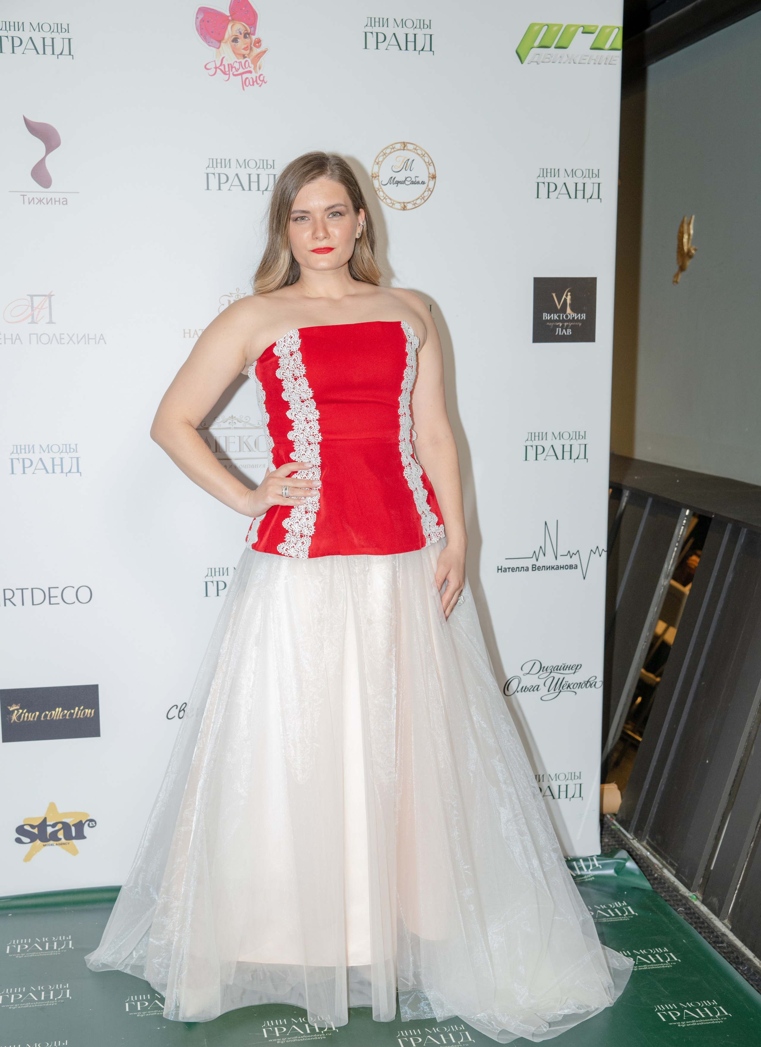 GRAND FASHION DAYS 16 05 26 Дизайнер Наталия Великанова. Дмитрий Томкэт