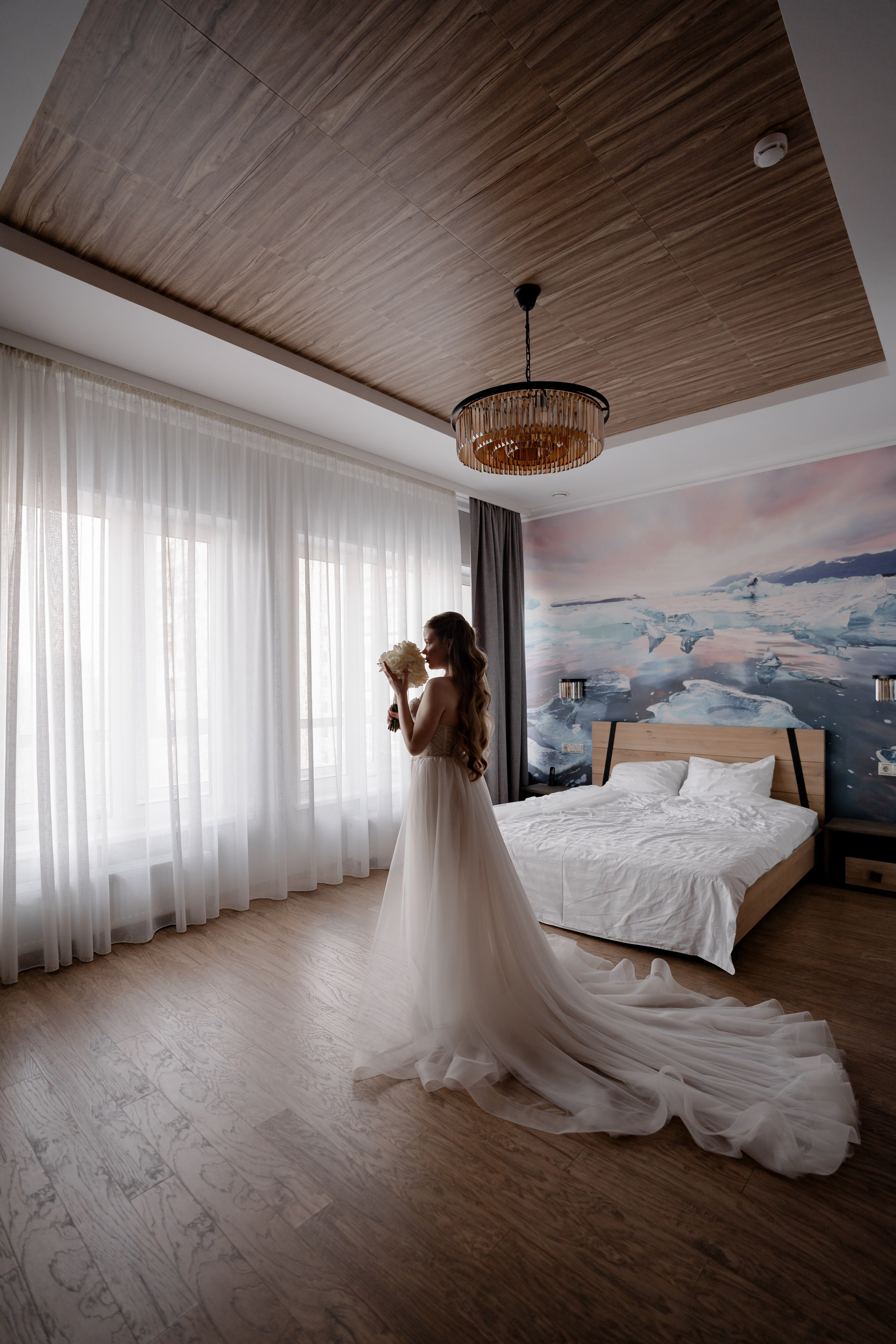 СВАДЕБНАЯ СЬЕМКА СБОРОВ В ОТЕЛЕ И ВЫЕЗД НА ЦЕРЕМОНИЮ (СНЯТО В СИБИРЕ В НИЖНЕВАРТОВСКЕ). Профессиональный фотограф, Санкт-Петербург — Виктория Богомолова