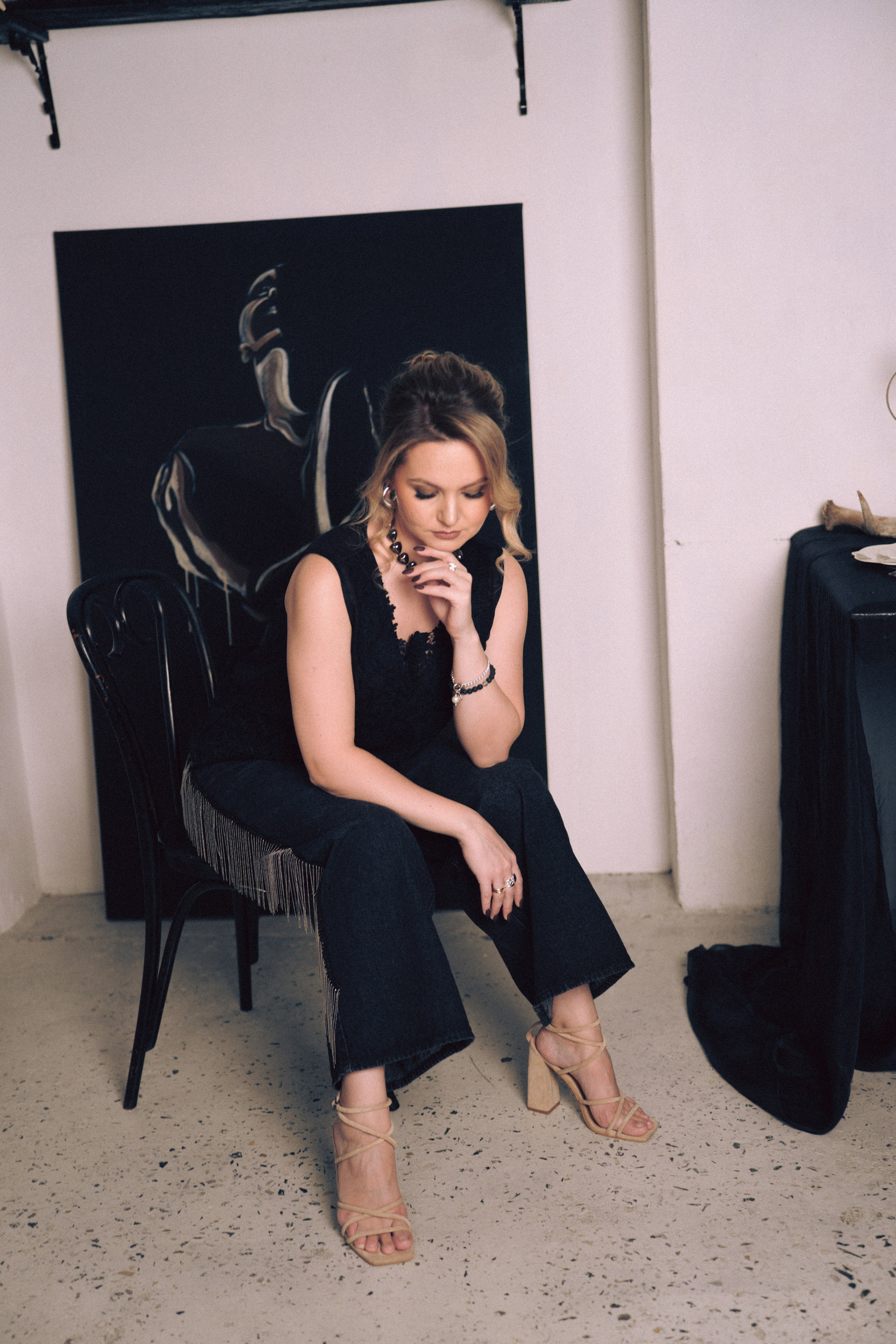 НОВОГОДНЯЯ ФОТОСЕСИИЯ В СТУДИИ ДЛЯ ДЕВУШКИ И ПРОГУЛКА ПО ЧЕРНЫШЕВСКОЙ. Профессиональный фотограф, Санкт-Петербург — Виктория Богомолова