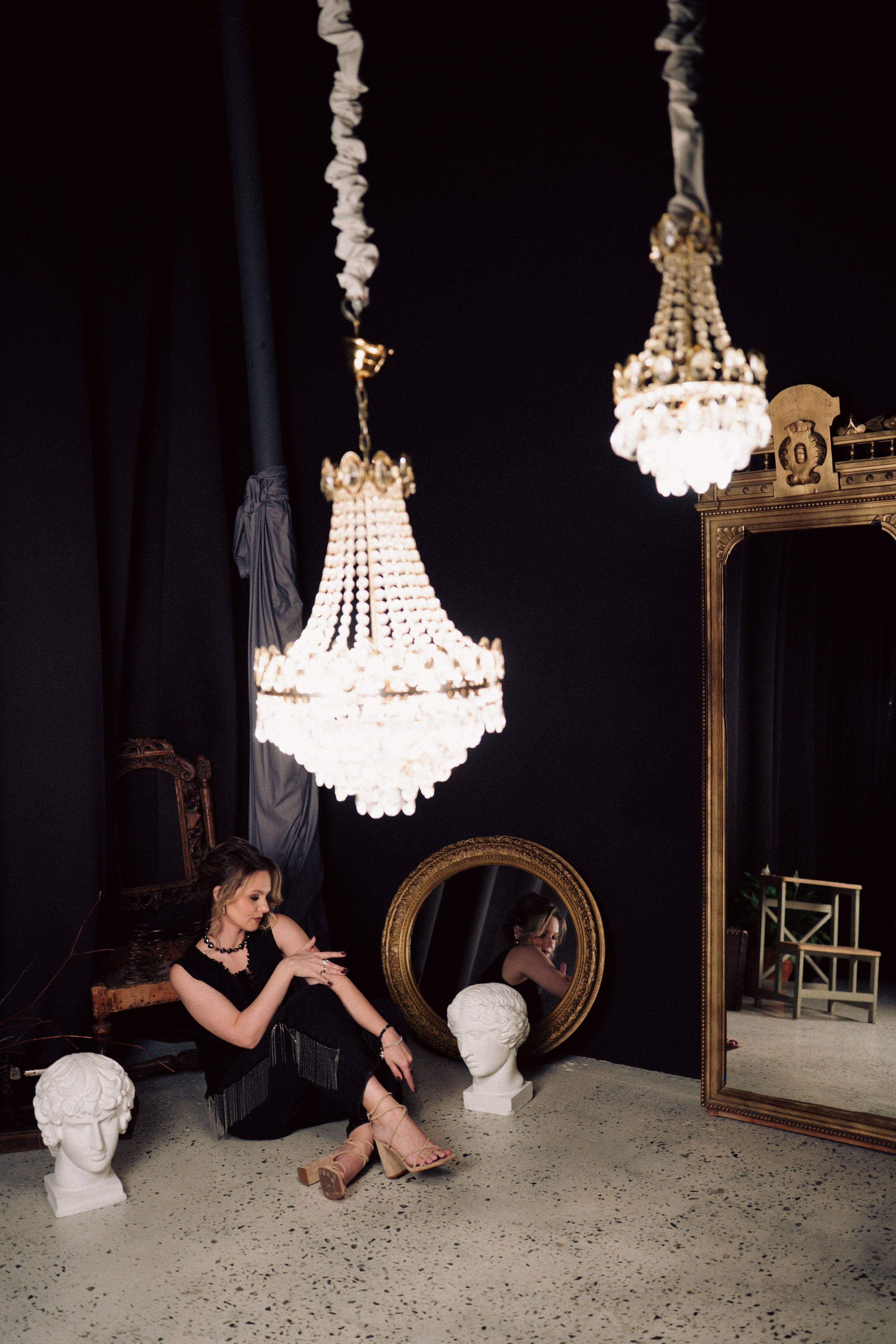 НОВОГОДНЯЯ ФОТОСЕСИИЯ В СТУДИИ ДЛЯ ДЕВУШКИ И ПРОГУЛКА ПО ЧЕРНЫШЕВСКОЙ. Профессиональный фотограф, Санкт-Петербург — Виктория Богомолова