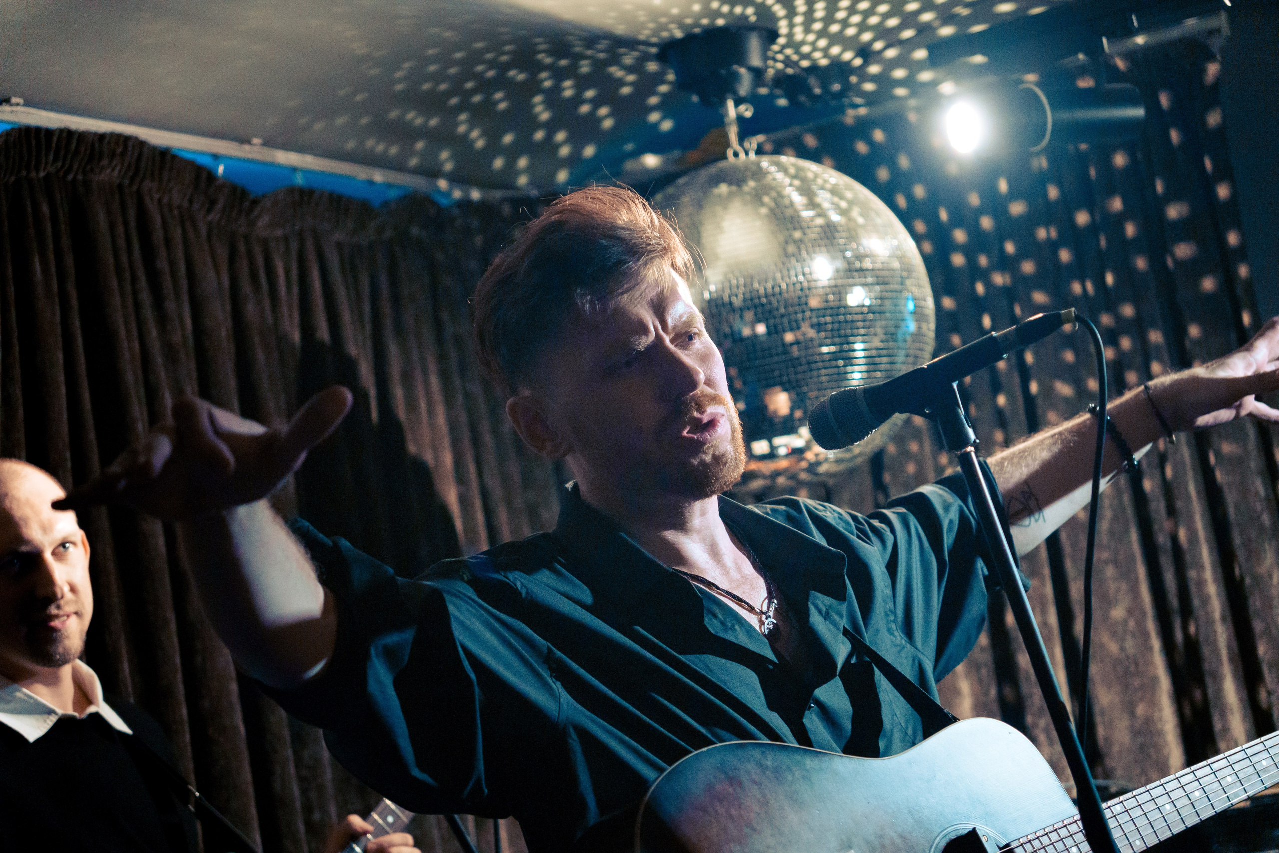 Концерт группы Тони Мак в кабаре Шум. Фотограф в Санкт-Петербурге Ибрагимова Алина