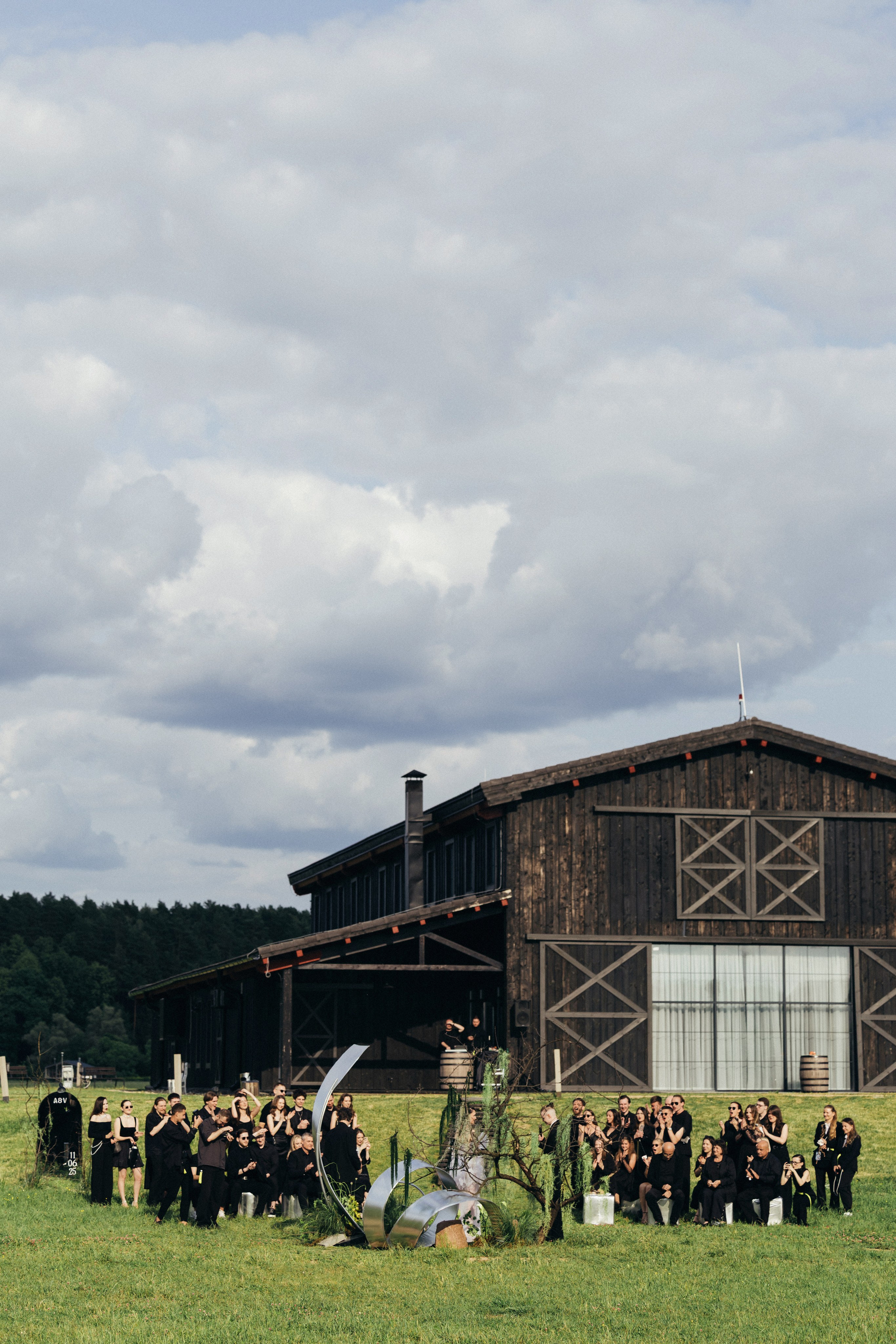 @avtors.agency. Свадебный и репортажный фотограф в Москве Владимир Сергеев | Naysaikolo