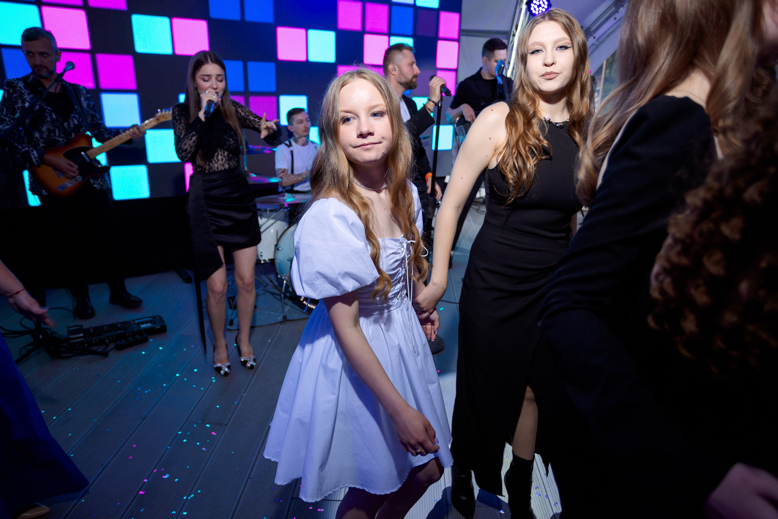 ВЫПУСКНОЙ: Волки-Липки. Все фото. Профессиональный фотограф в Ижевске Леша Петров