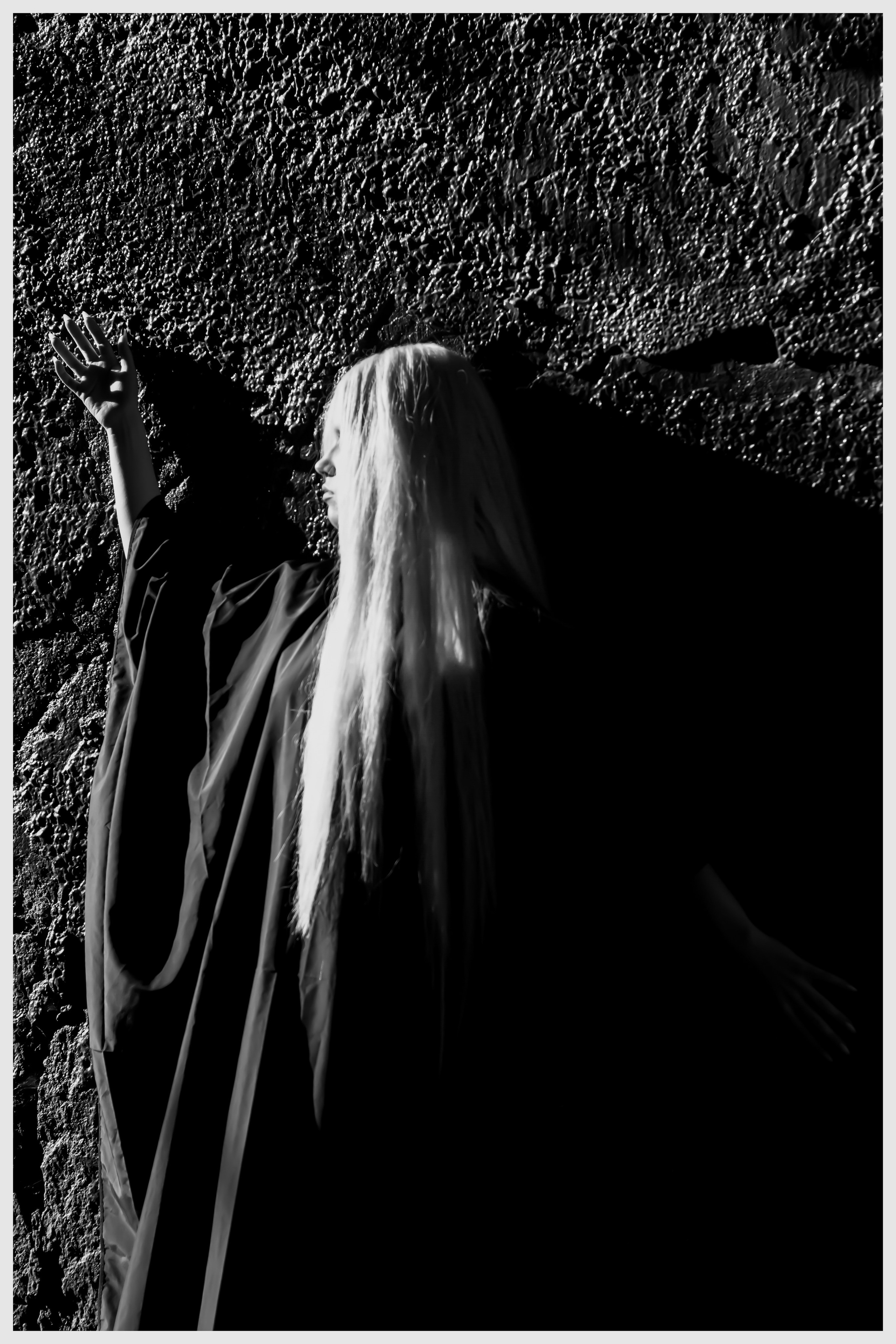 Уличная съемка — Анастасия. Портретный фотограф в Орле. Готовые фото за 3 дня! Помощь в позировании. Советы по организации