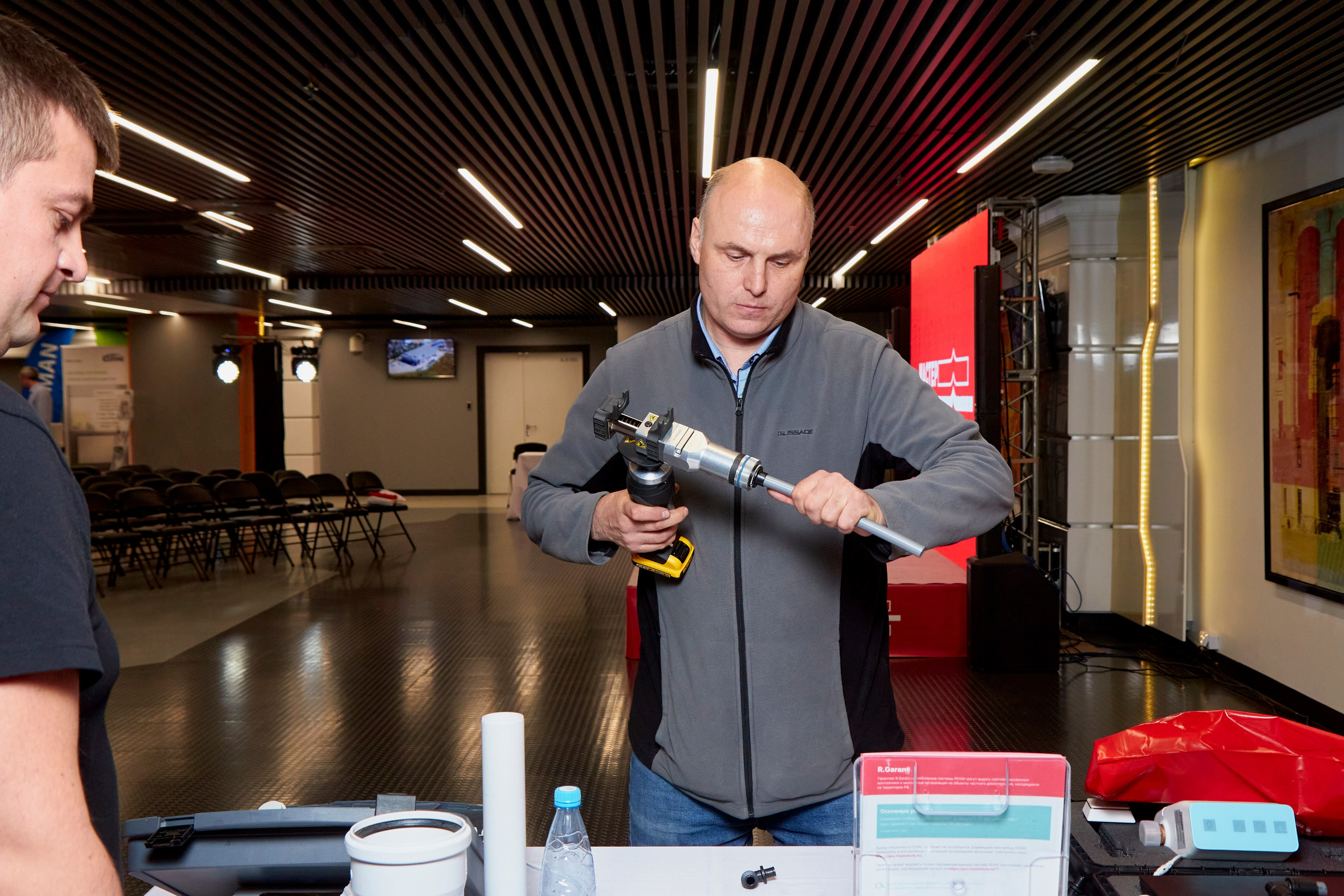 Мастер Ватт, конференция Екатеринбург 2023. Предметный и репортажный фотограф Алексей Кротов