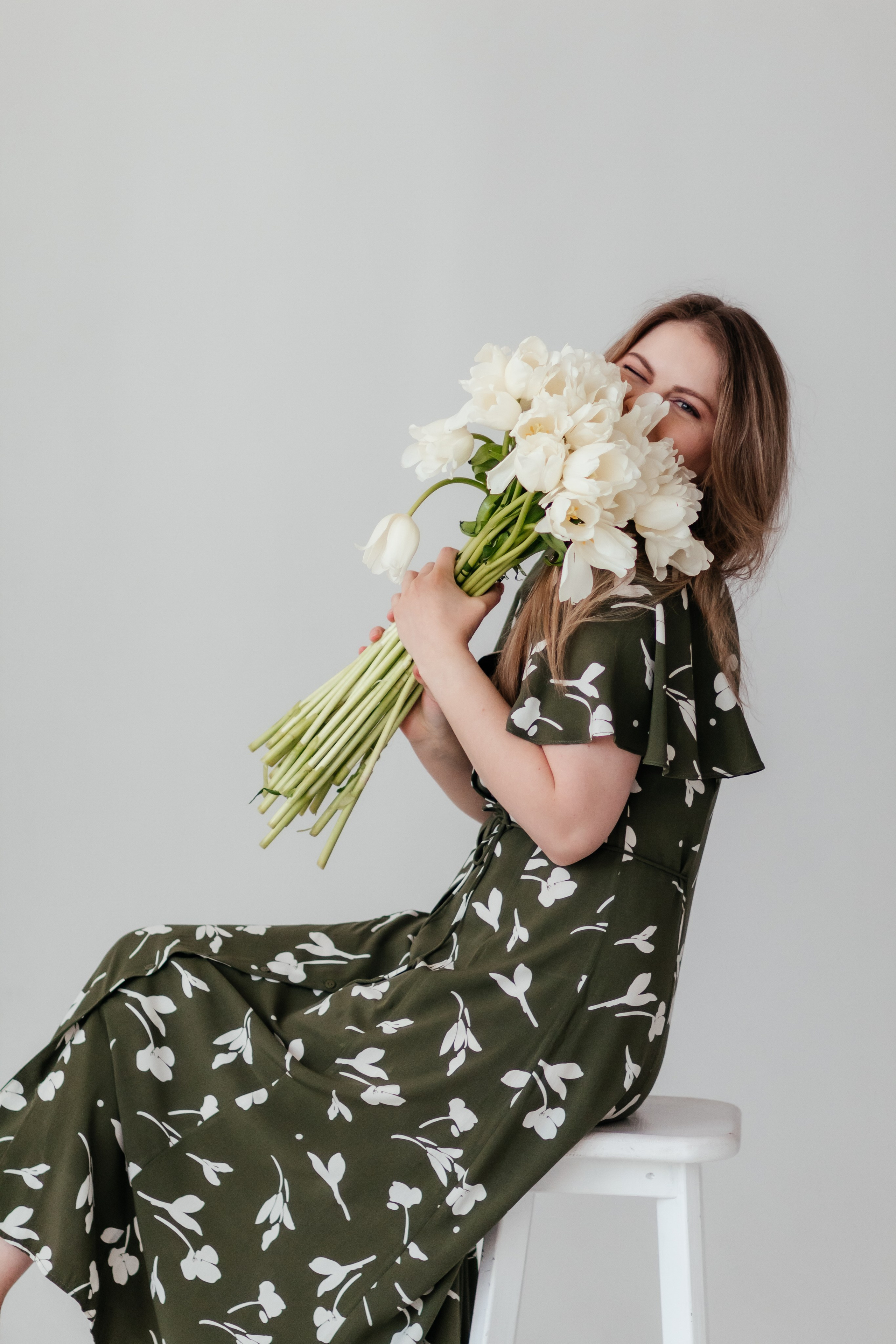 Съёмка с цветами. Семейный фотограф в Минске Приболовец Светлана