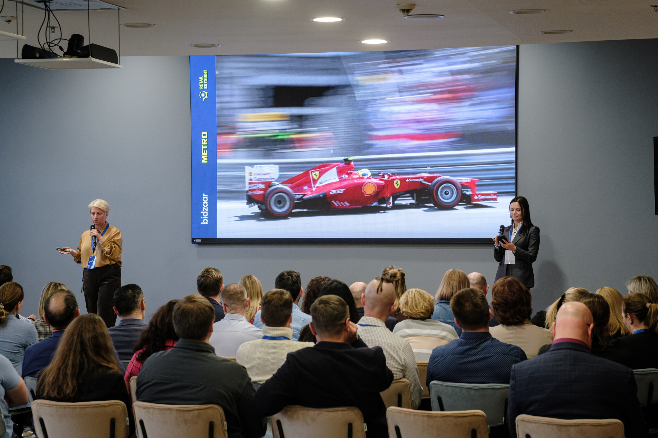 METRO. Репортажный и портретный фотограф в Москве Илья Спиридонов