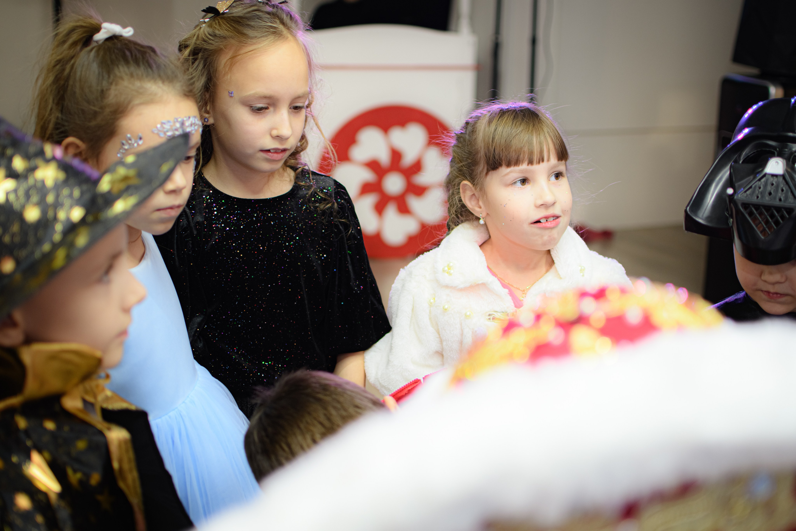 HAPPY NEW YEAR. Photokarish