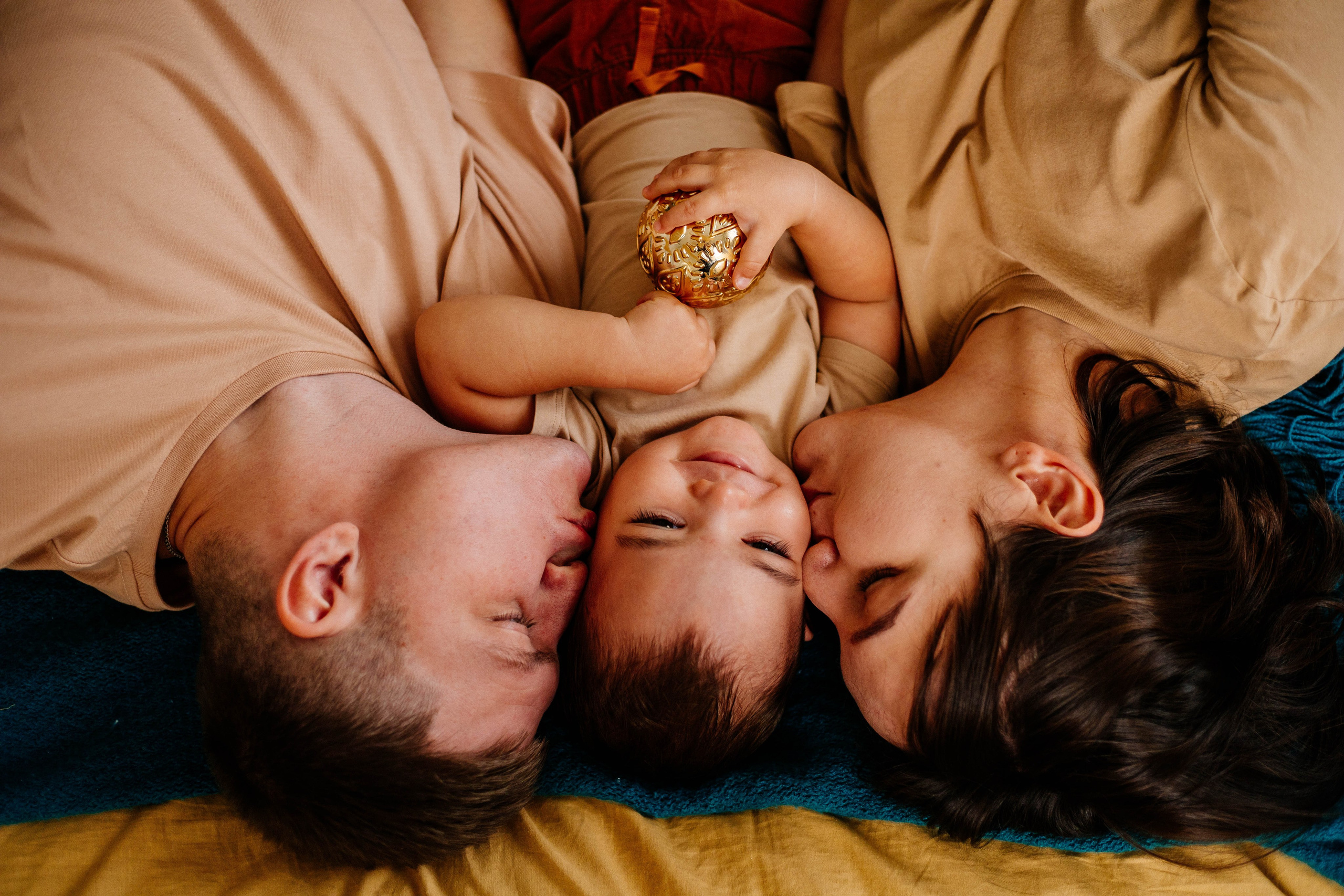 Лев с семьей. Рыжова Тамара