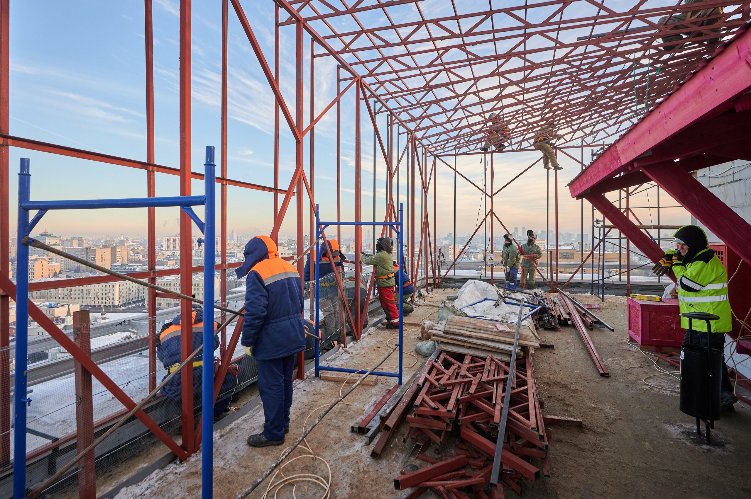 Стройки. Продакшен ПО-ТЗ | съёмка производств мероприятий интерьеров строительства