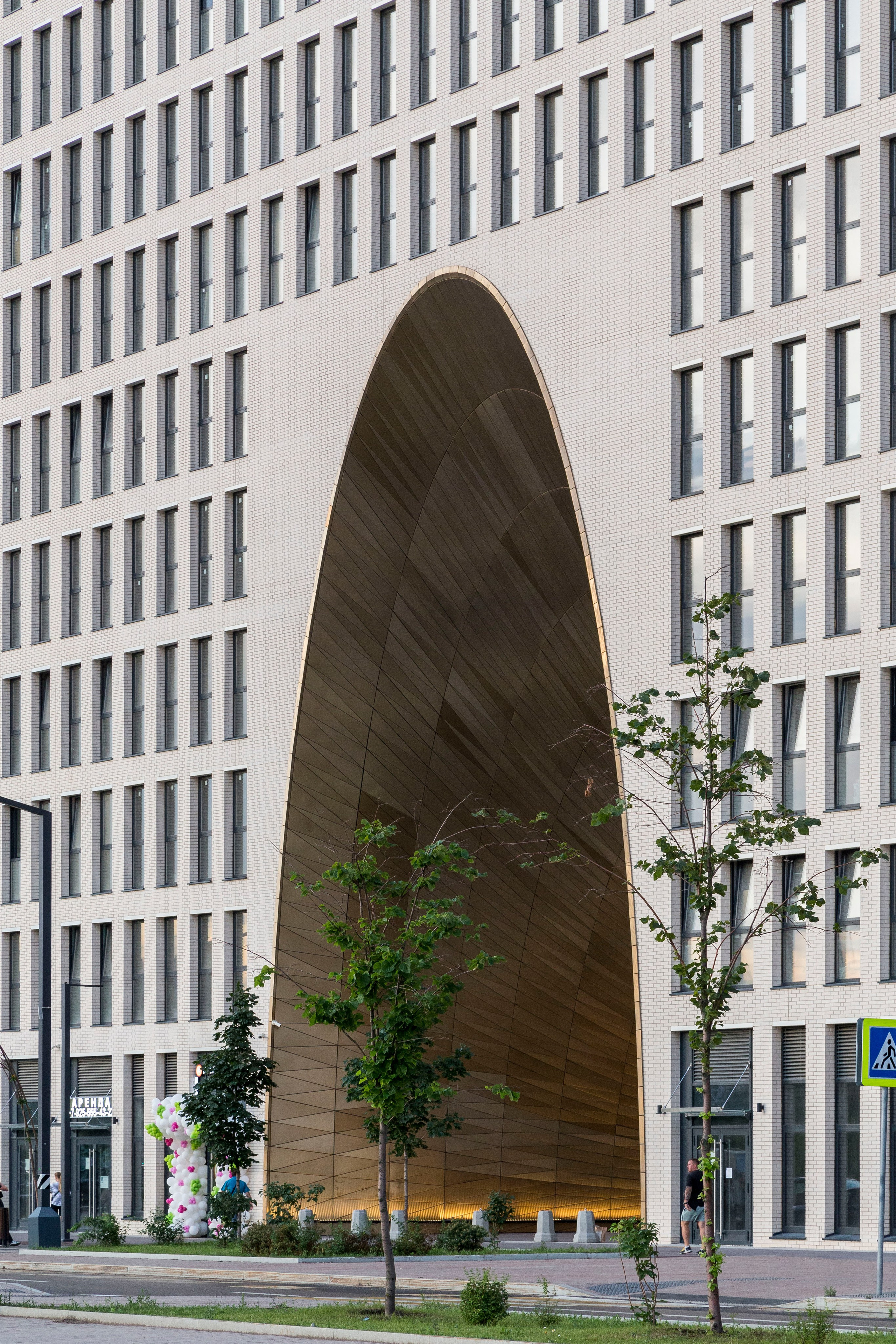 ЗИЛАРТ. Дом с золотой аркой. Проект фотографа Александра Высокина — «Фотоархитектоника»