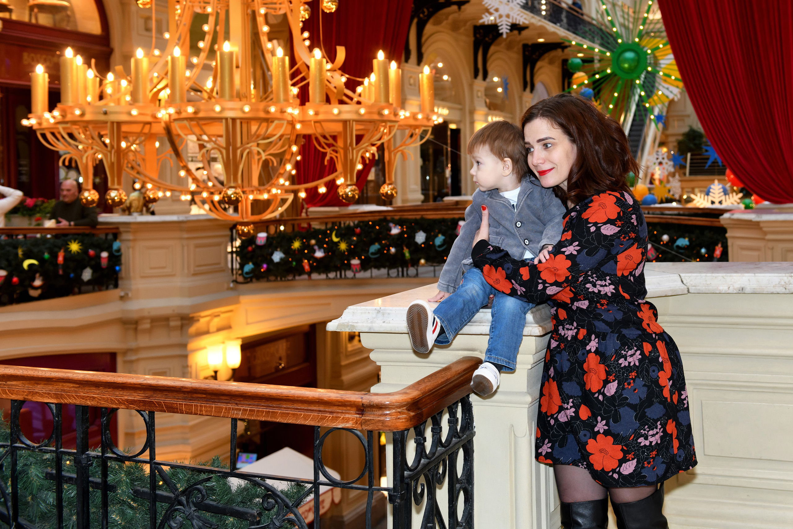 Съемка Ольги и Моти в Гуме. Свадебный и портретный фотограф в Москве Галина Борисова