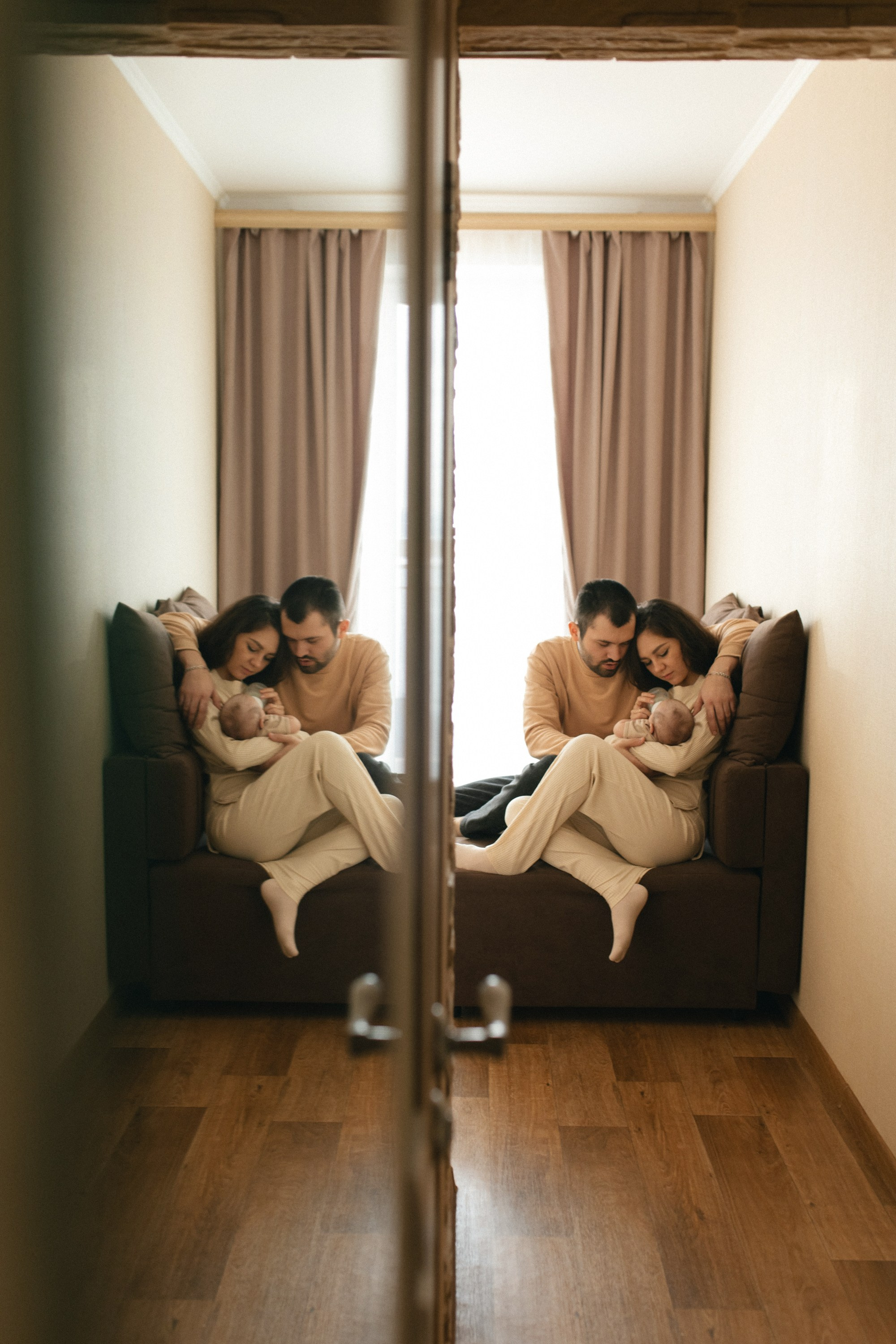 «ТРОЕ В ДОМЕ, НЕ СЧИТАЯ СОБАКИ». Maria Startseva Photo