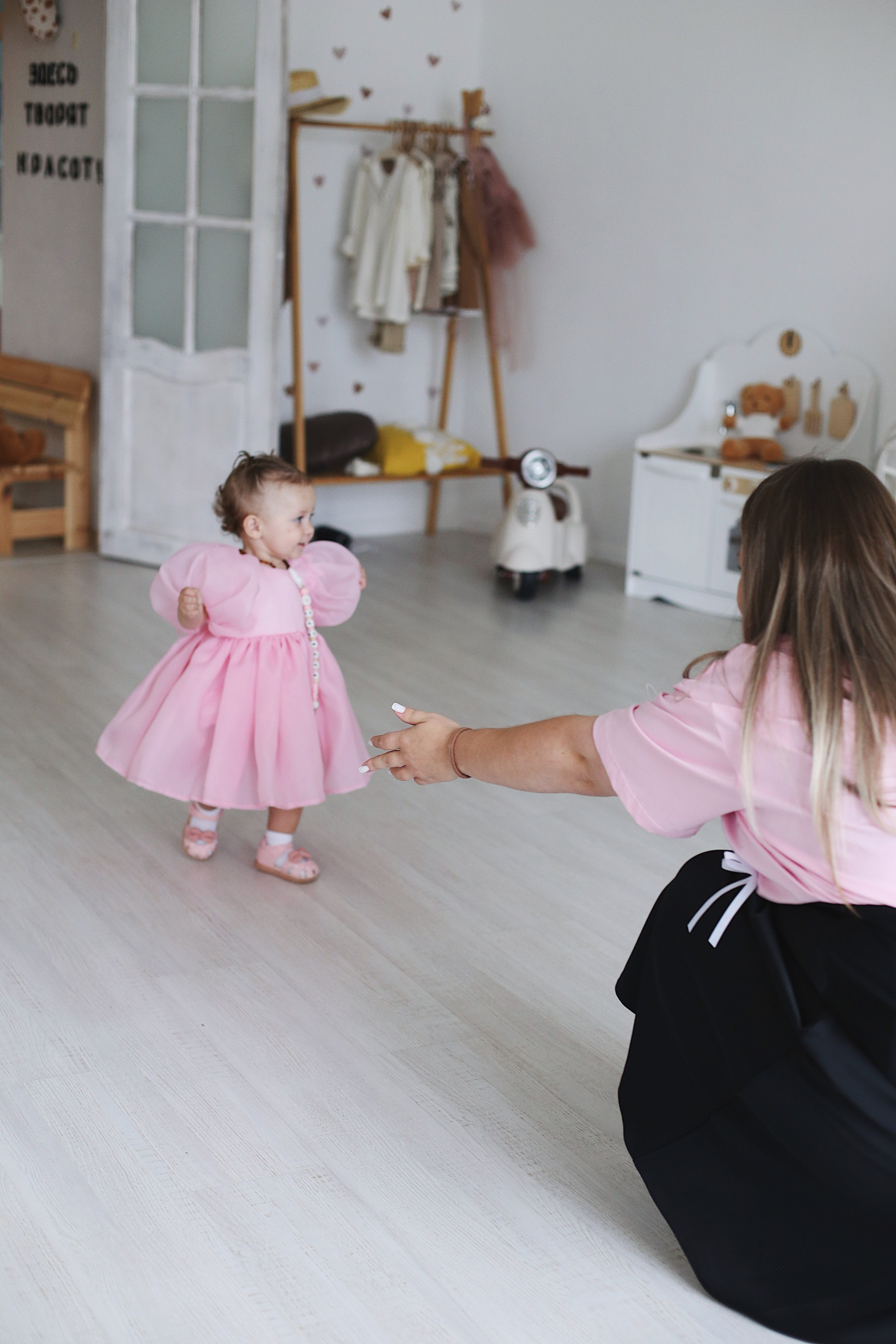 Варвара 1 годик. Фотограф Пирумян Анна. г. Сургут, г. Воронеж