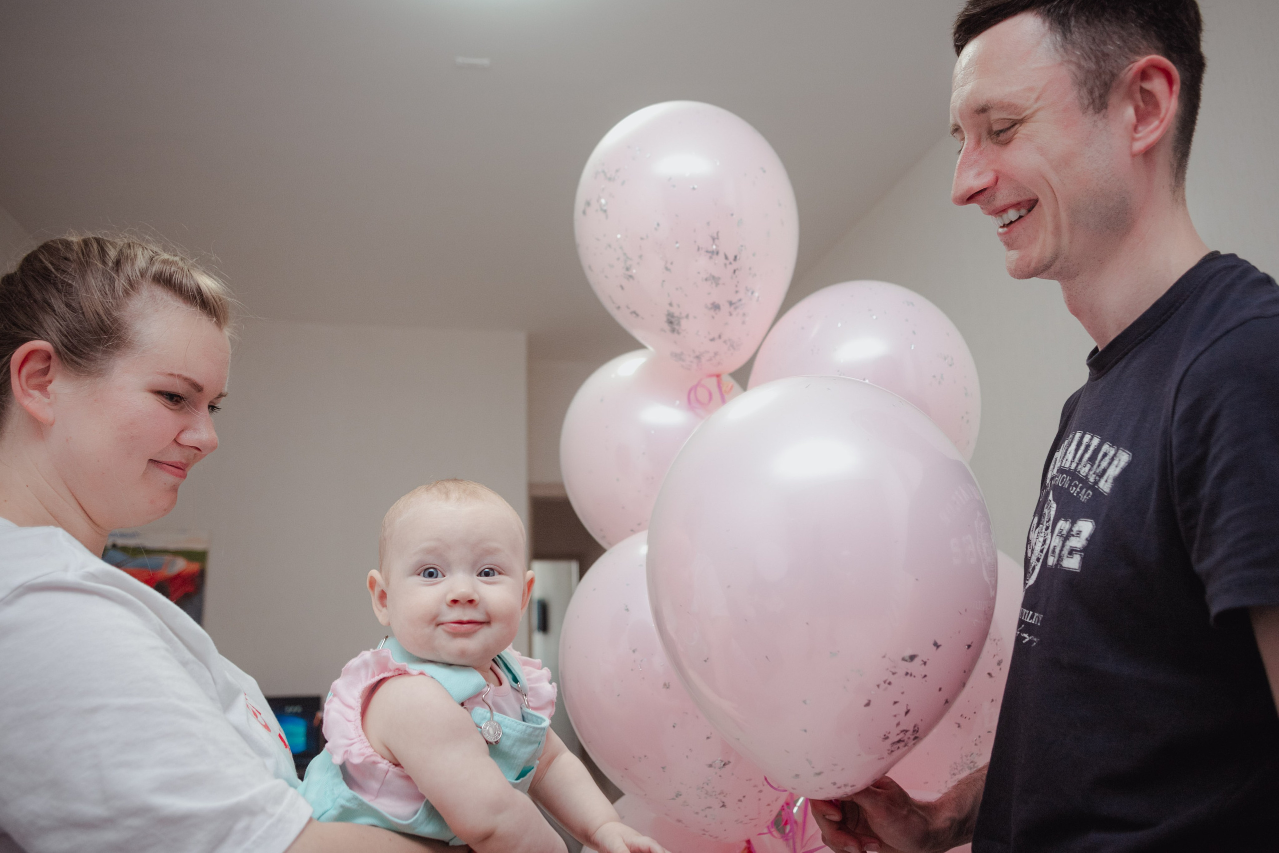 Алисе 6 месяцев. Репортажный и портретный фотограф в Екатеринбурге Гизатуллин Марат