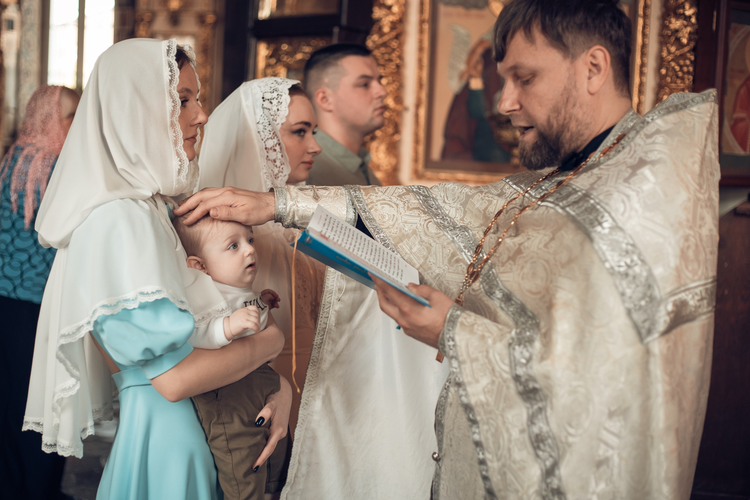 Таинство Крещения Ивана. Борисо-Глебский кафедральный собор. Семейный фотограф в Рязани и Рязанской области