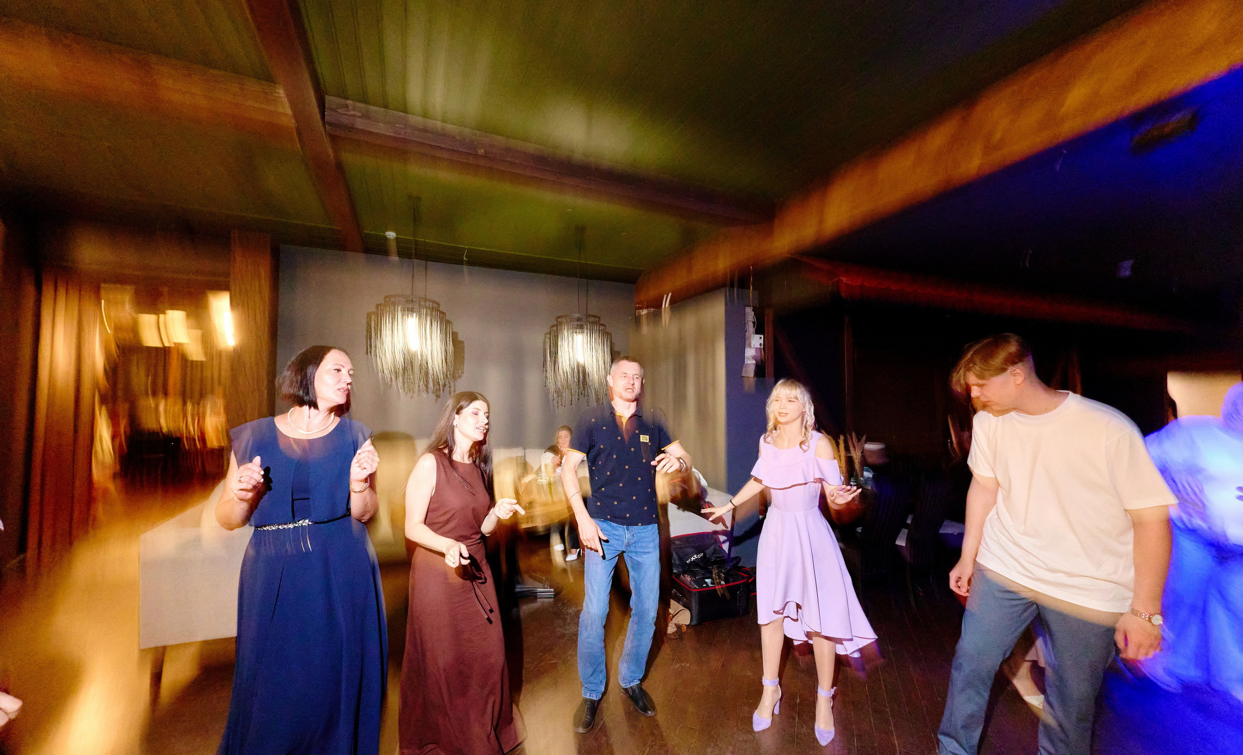 Выпускной 35 Сош. Фотограф Выпускные альбомы Таганрог Сергей Коробченко