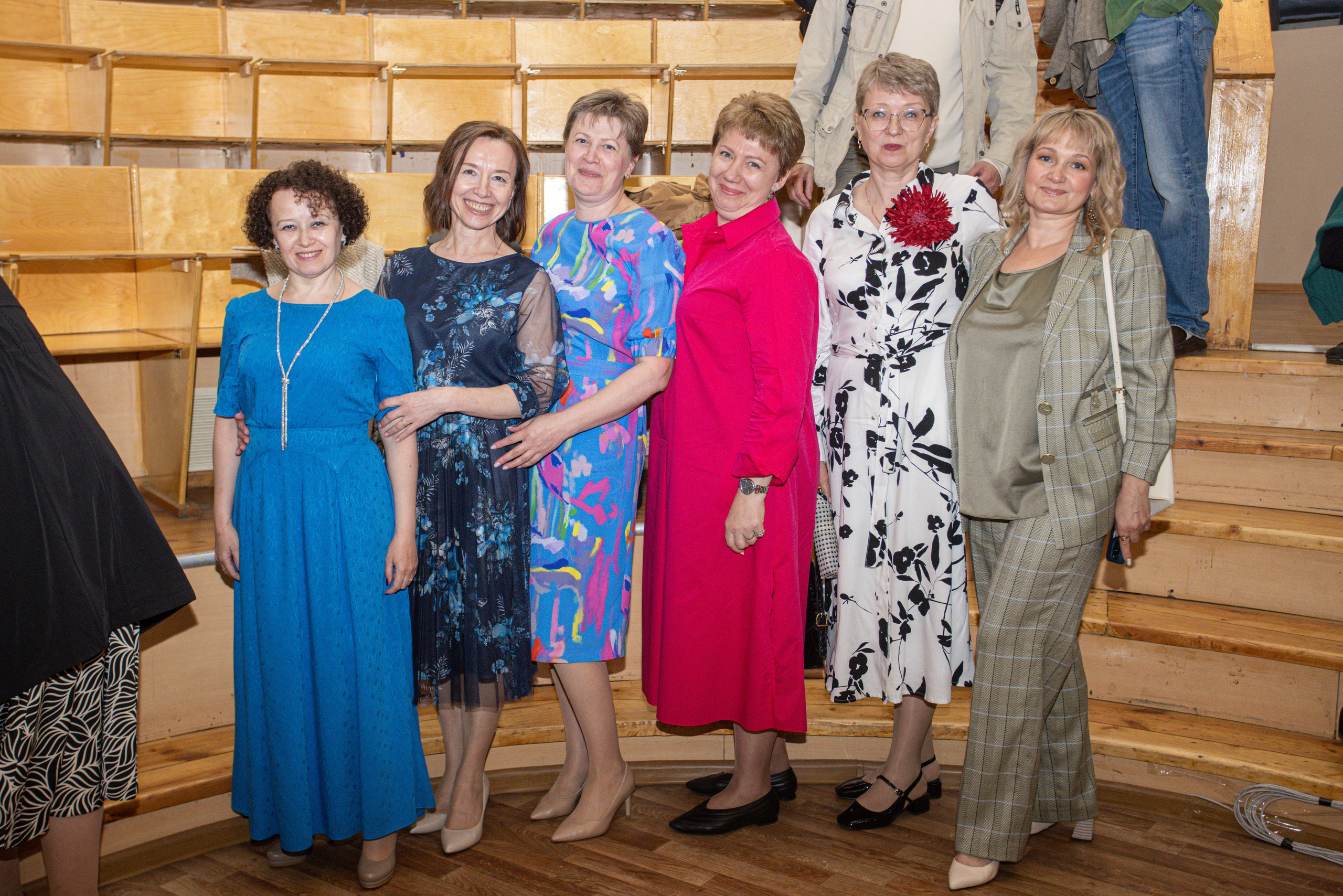 Встреча выпускников. Стоматологи СПб. Семейный фотограф в Вышнем Волочке — Ульяна Иванова | Фотосессии для всей семьи