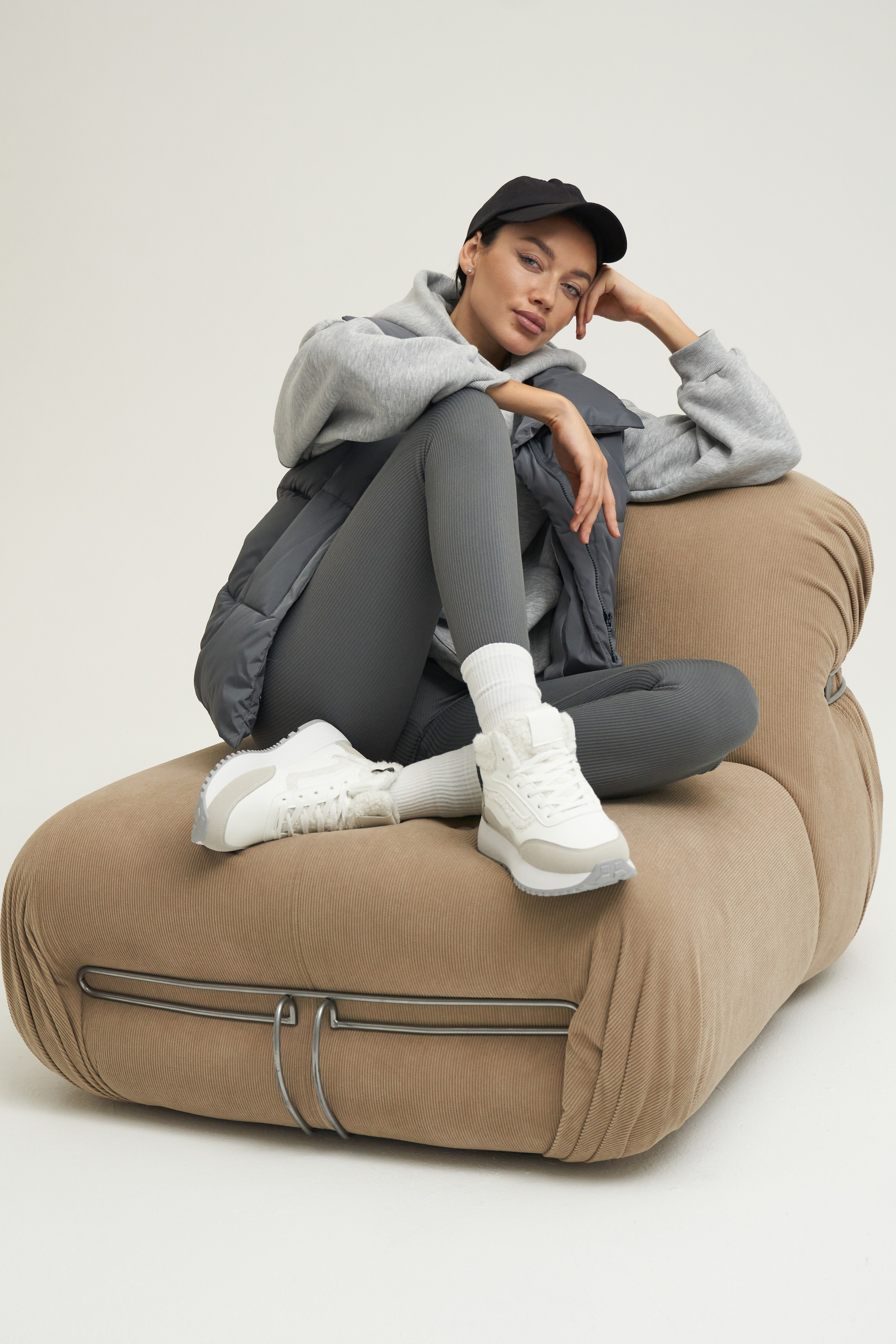 Обувь на модели + предметно. Фотограф Валерий Федяев | vallerzu