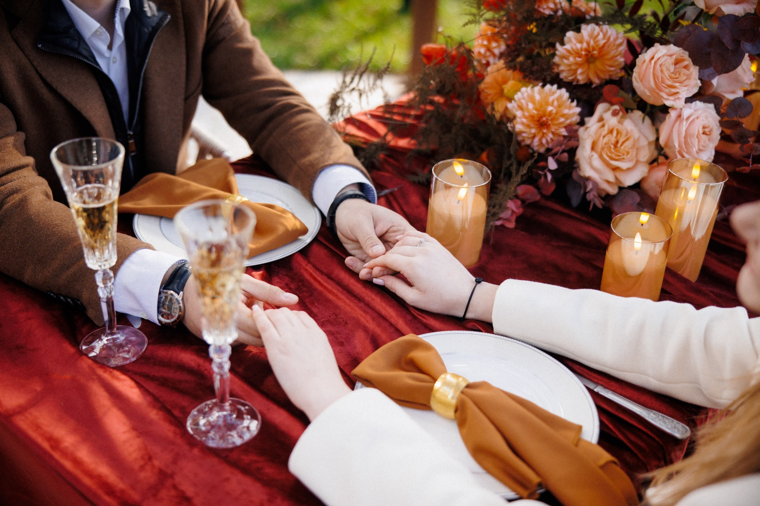 Предложение РУКИ и СЕРДЦА в курортном парке Кисловодска. Ланшафт и архитектура невероятно красивой локации и эмоции влюбленных. Организация мероприятий ЮФО