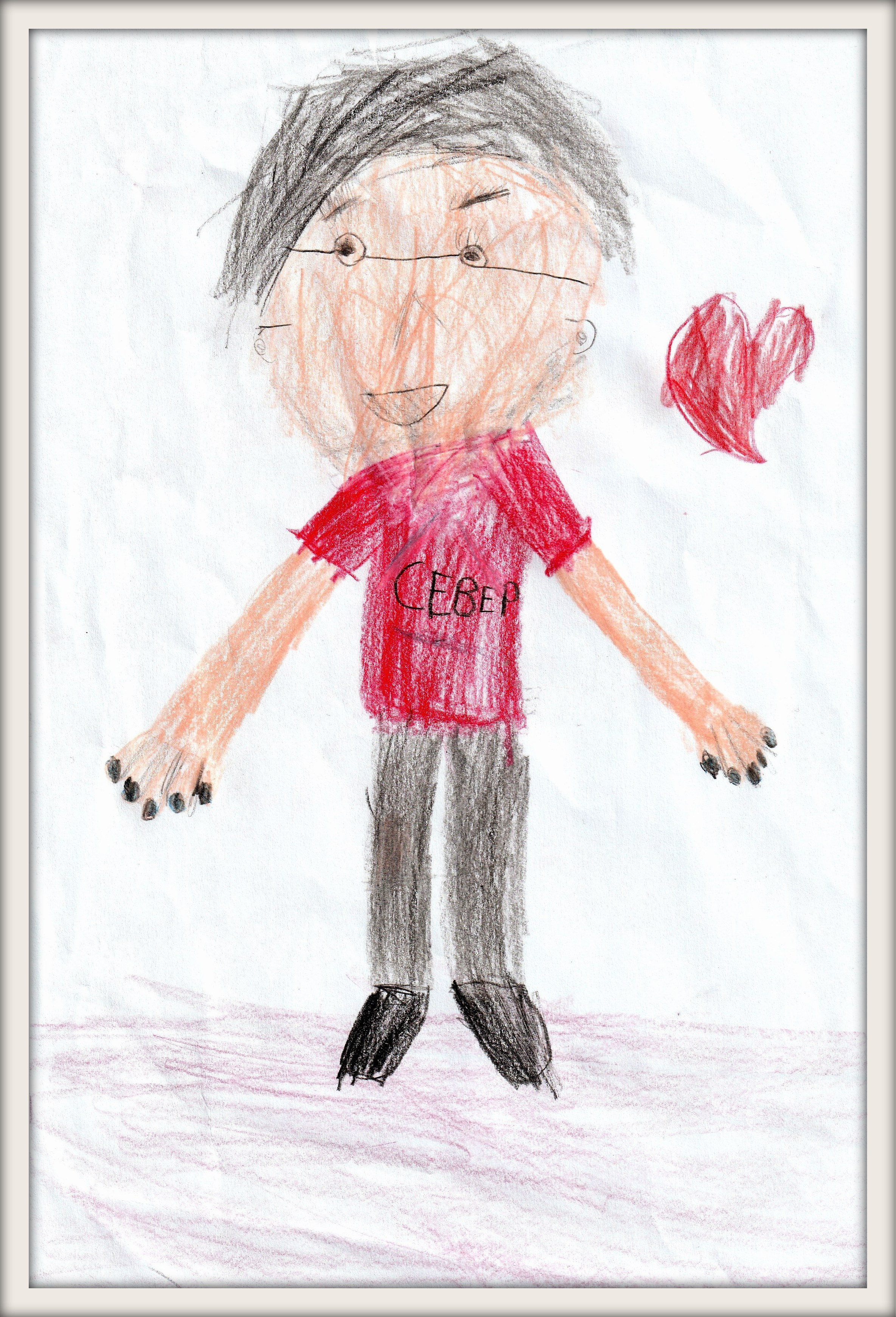 Рисунки от детишек. Фотограф Андрей Богач