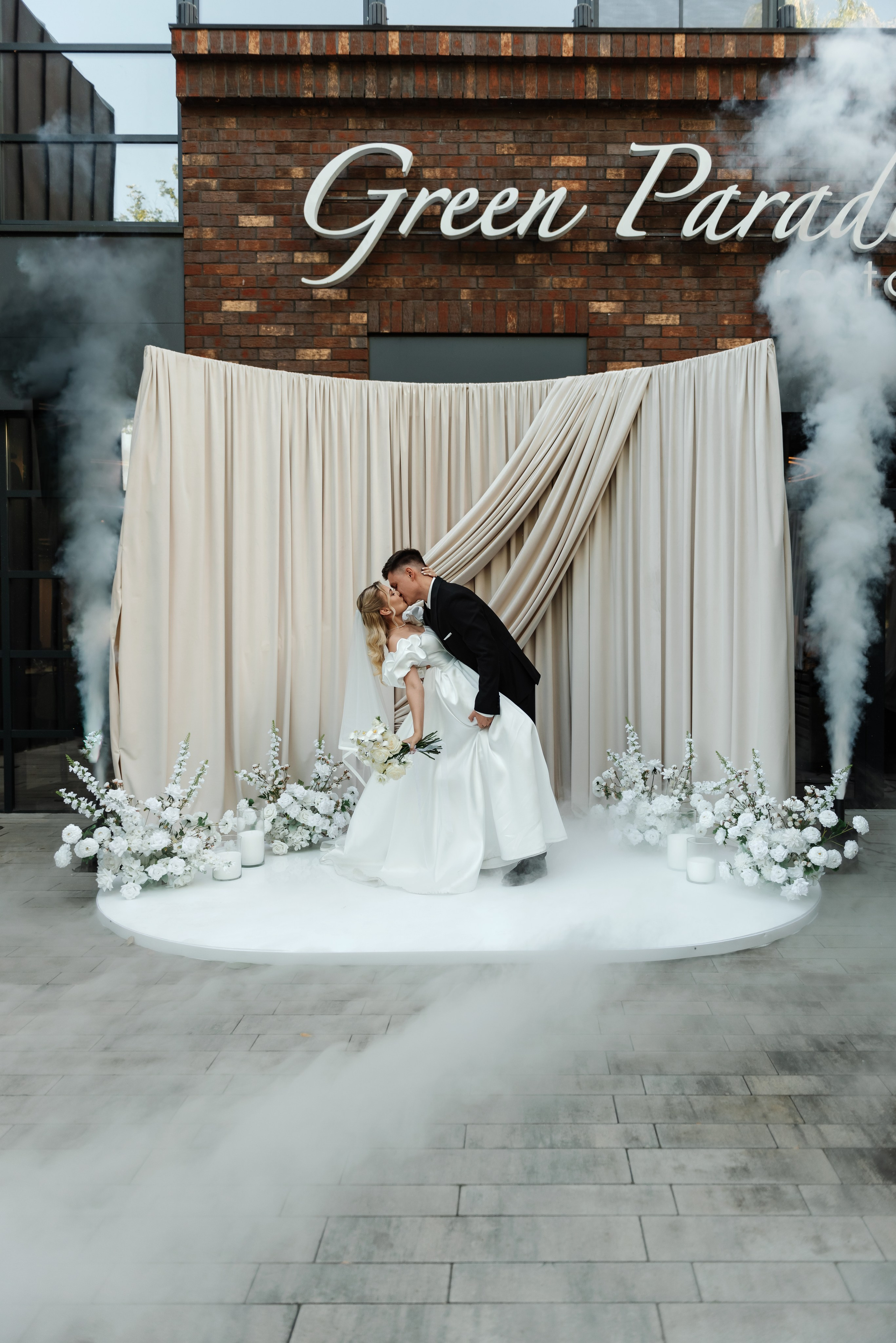 Денис и Анастасия. Свадебный и семейный фотограф в Алексеевке Марина Купреева