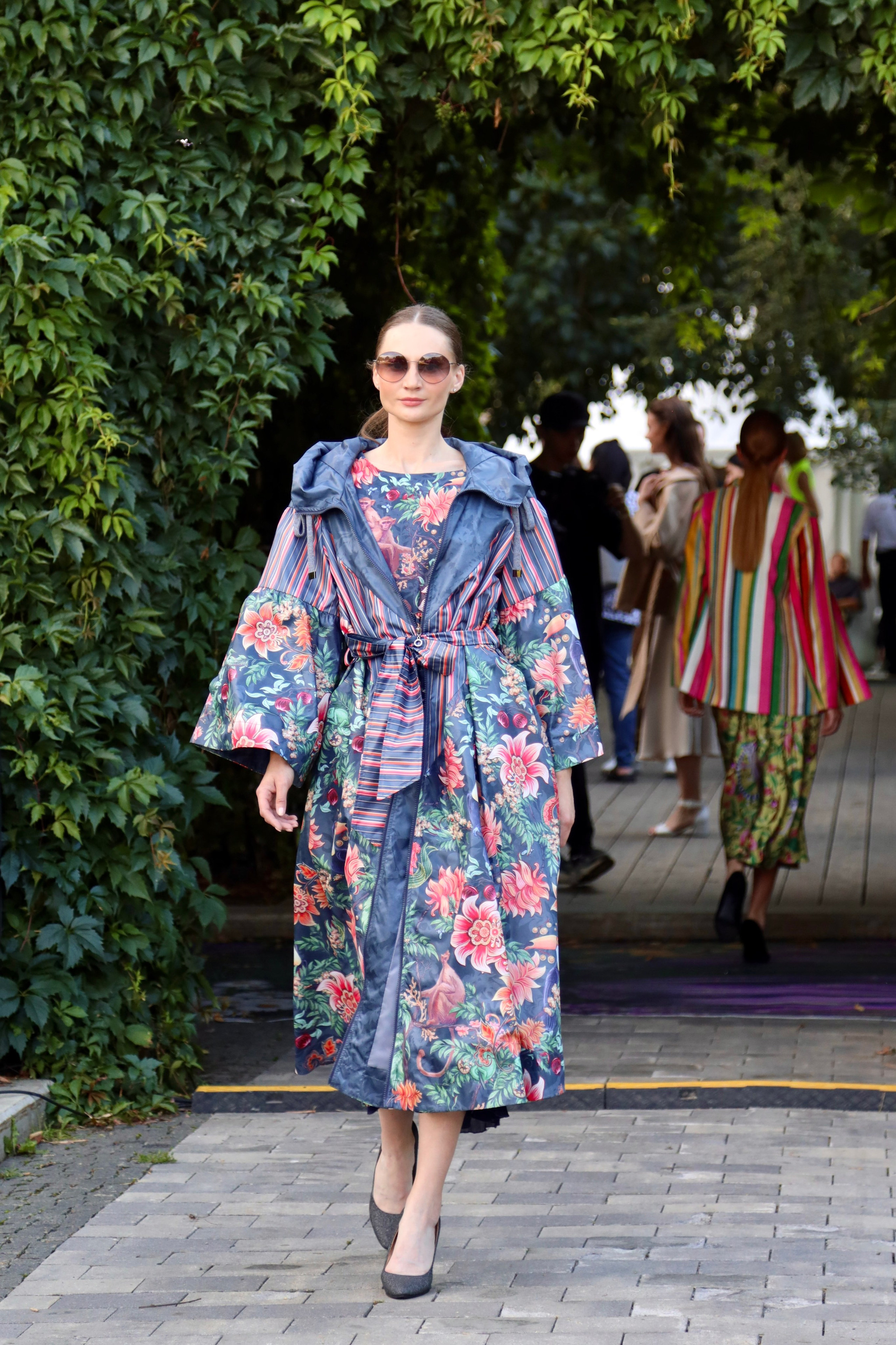 Съёмки модных показов. Фотограф в Москве — Рина Серёгина — съёмка в студии и репортаж