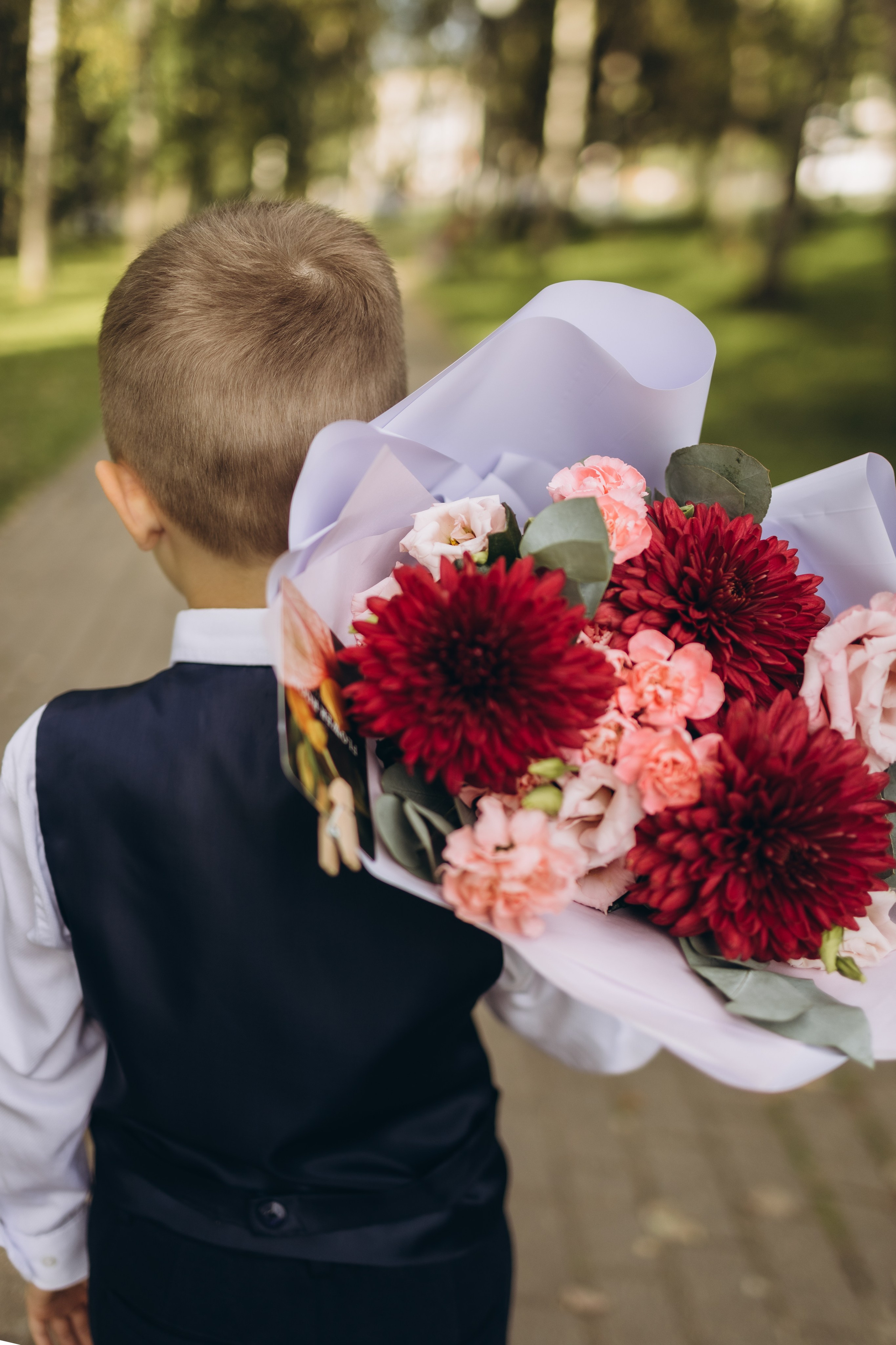 Первая школьная фотография Димули (1.09.2025 г.) г. Обнинск (Калужская обл.). Надежда Стар семейный и церковный фотограф в Жукове и Калужской области
