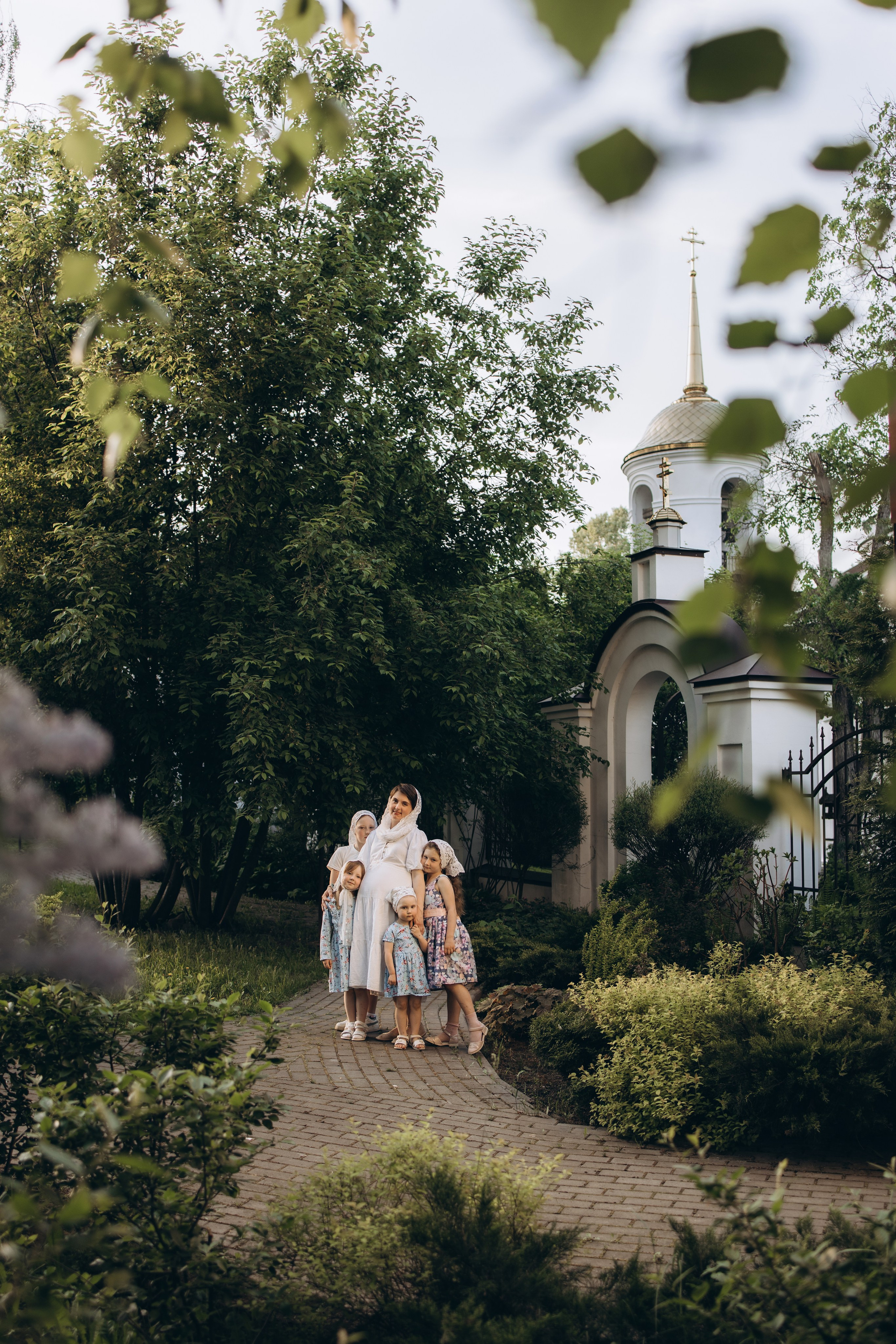 Фотосъемка для выставки (май, 2026 г.), с. Кутепо (Калужская обл.). Надежда Стар семейный и церковный фотограф в Жукове и Калужской области